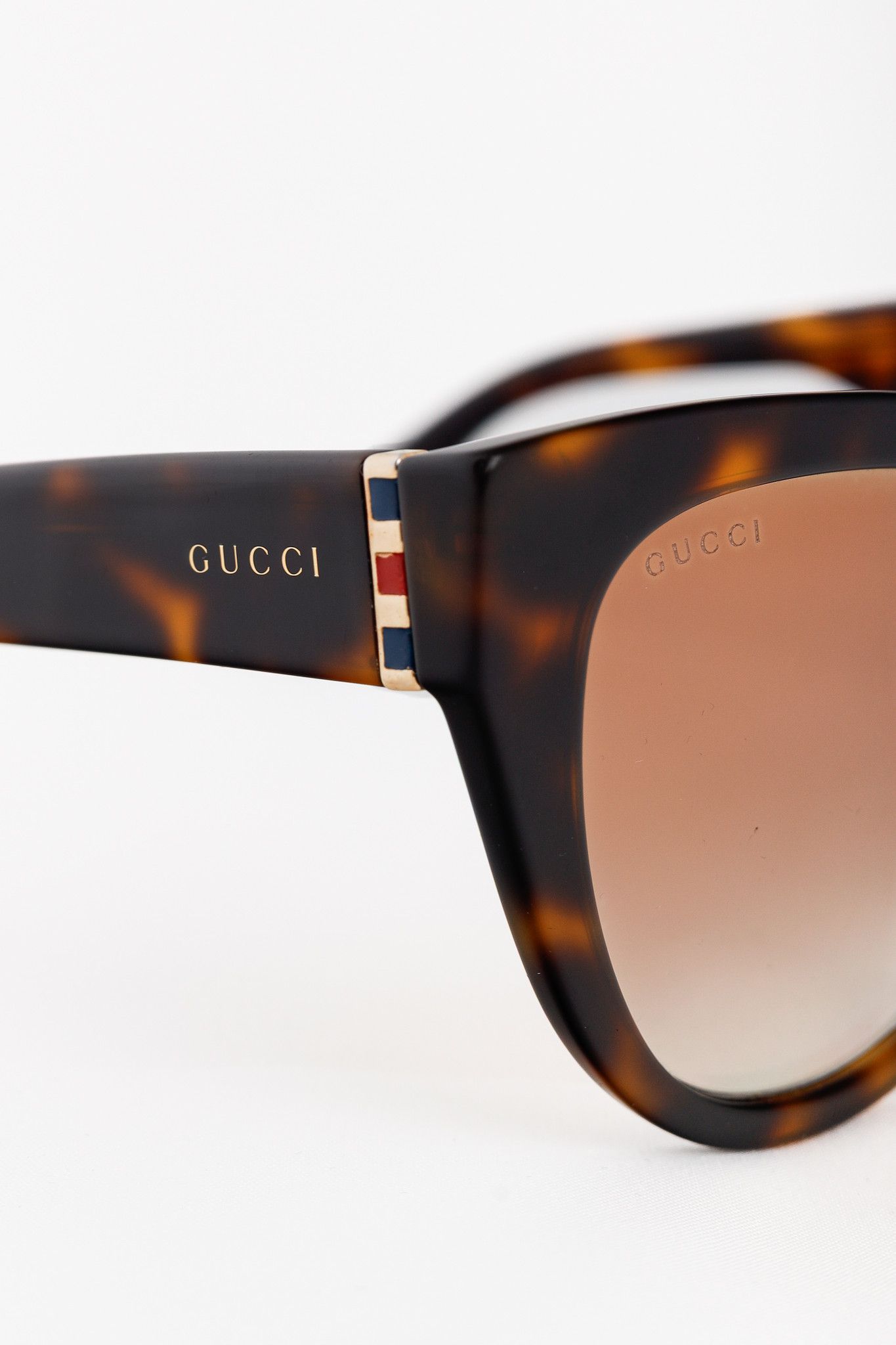 Gucci Gucci Web Plaque Tortoiseshell Cat-Eye Sunglasses Size ONE SIZE - 6 Thumbnail