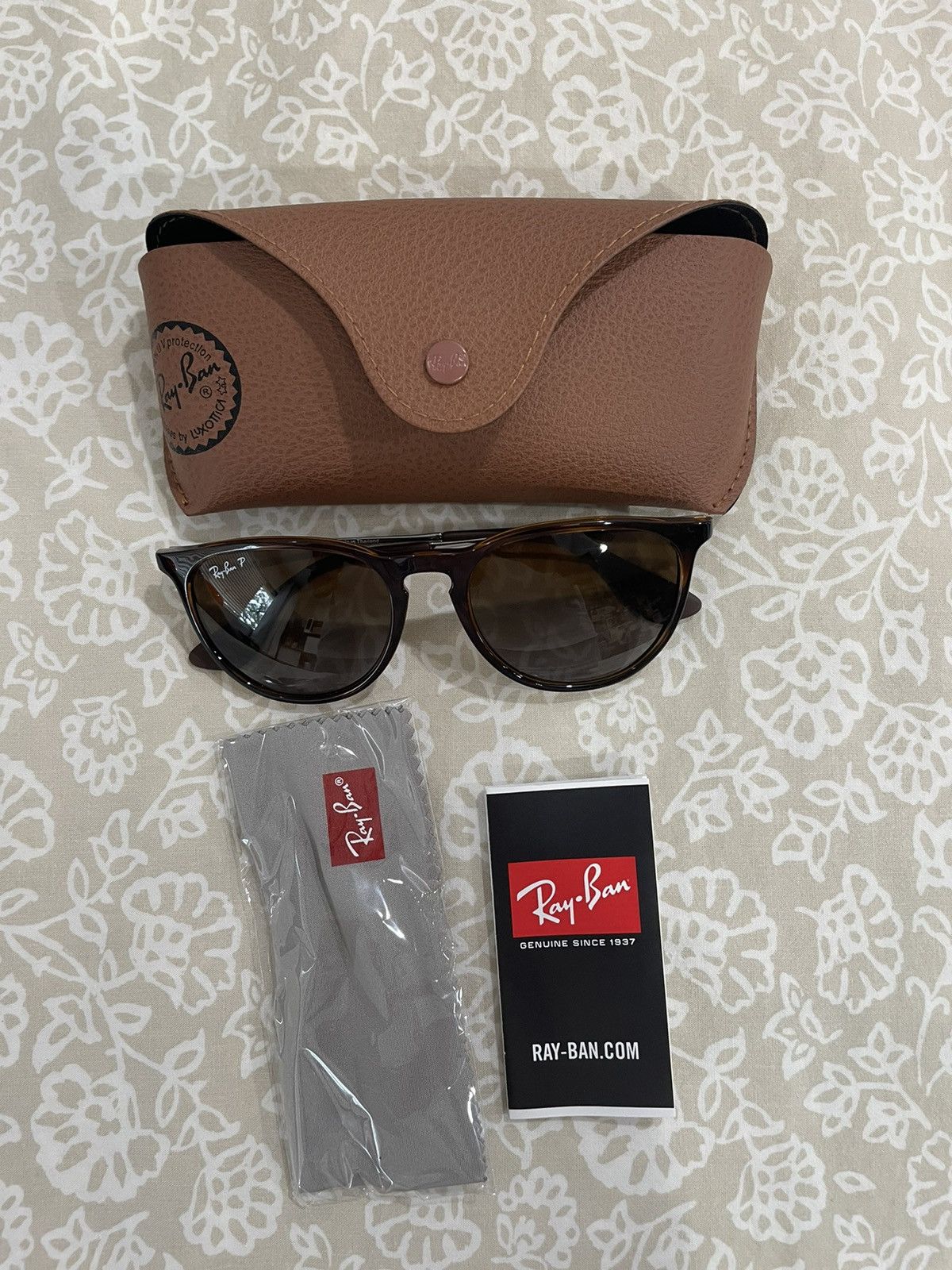 Ray-Ban Erika Classic brown sunglasses