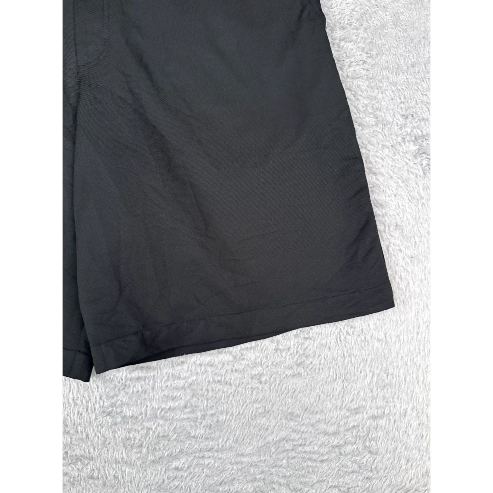 Nike Nike Shorts Mens 34 DARK Gray Flat Polyester Blend Golf Outdoor 30x11 Athletic Clothing Mens Shorts Regular 34 Gray Nike Size US 34 / EU 50 - 2 Thumbnail