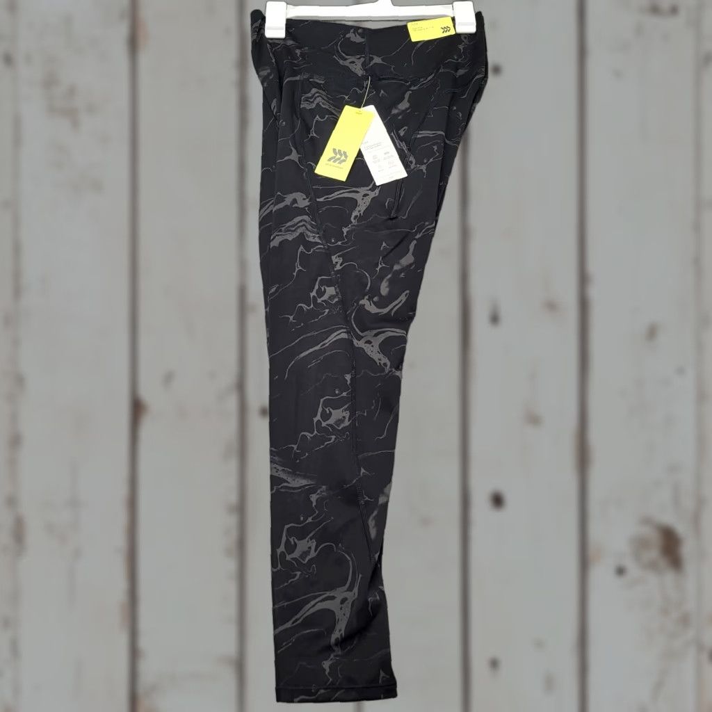 Vintage All in Motion Leggings Womens XL HIGH-RISE 7/8 Jet Black Quick Dry NWT Cross Training Gym Yoga Athletic Slim Skinny Size 40" / US 18 - 1 Thumbnail