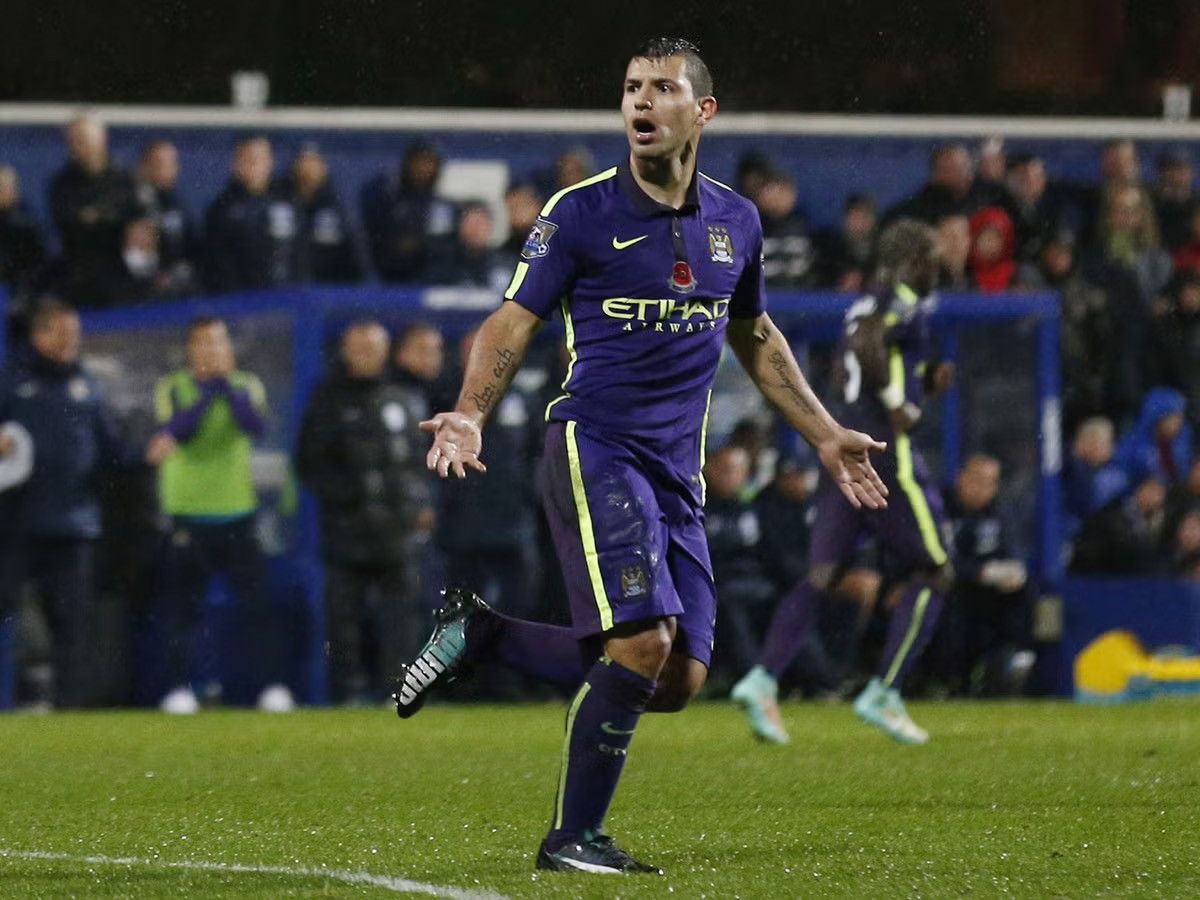 Nike × Vintage MANCHESTER CITY NIKE 2014/2015 SOCCER 3RD JERSEY #16 AGUERO Size US S / EU 44-46 / 1 - 15 Thumbnail