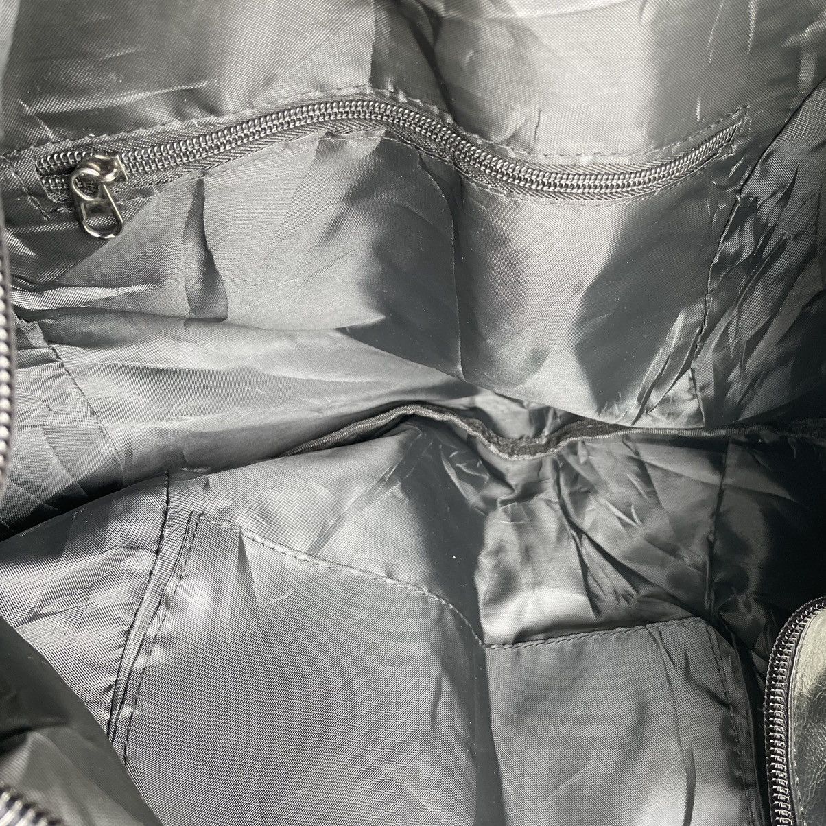 Hypebeast Unbrand Oversized Vinly Black Crossbody Size ONE SIZE - 4 Thumbnail