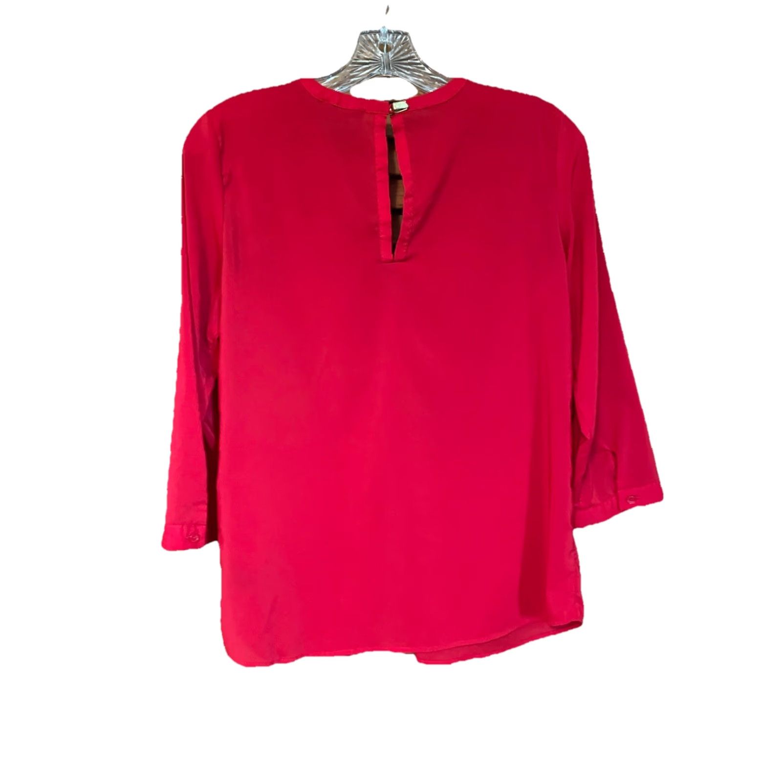 Vintage The Limited Womens Blouse Red V-Neck 3/4 Sleeve Size S Polyester Spandex Button Career Workwear Casual Party/Cocktail City Classic Designer Size S / US 4 / IT 40 - 3 Thumbnail