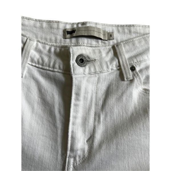 Levi's Levi’s White Capri Denim Cuffed Hem size 8 Size US 26 / EU 42 - 7 Thumbnail