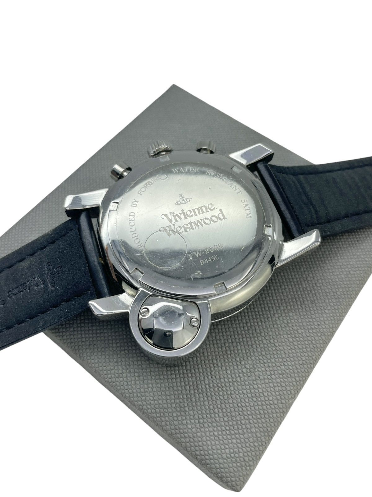 Vivienne Westwood Sliding Cage Orb Watch Size ONE SIZE - 7 Thumbnail