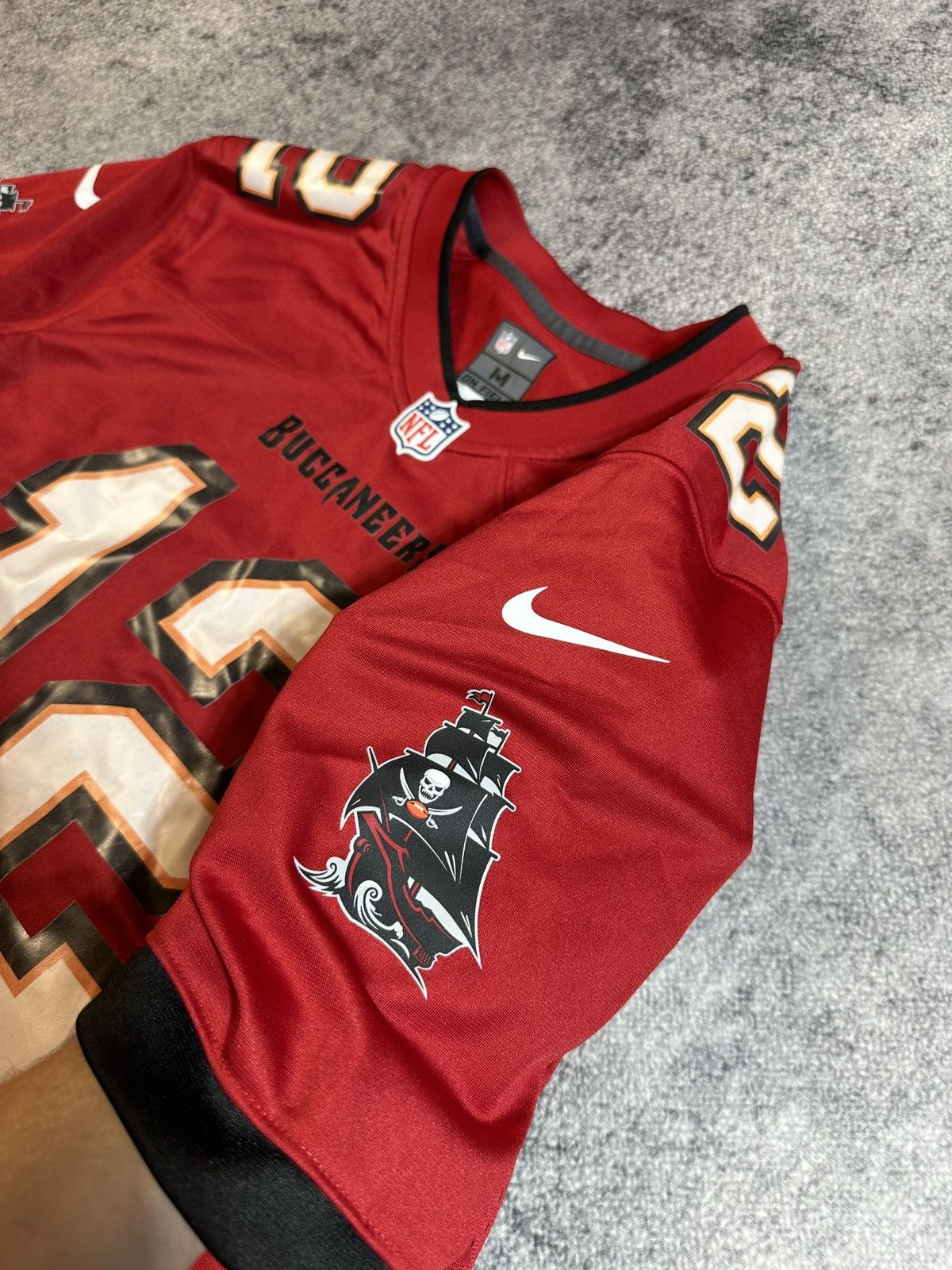 NFL × Nike NFL Nike Buccaneers Brady 12 Jersey Streetwear Rare USA M Size US M / EU 48-50 / 2 - 4 Thumbnail