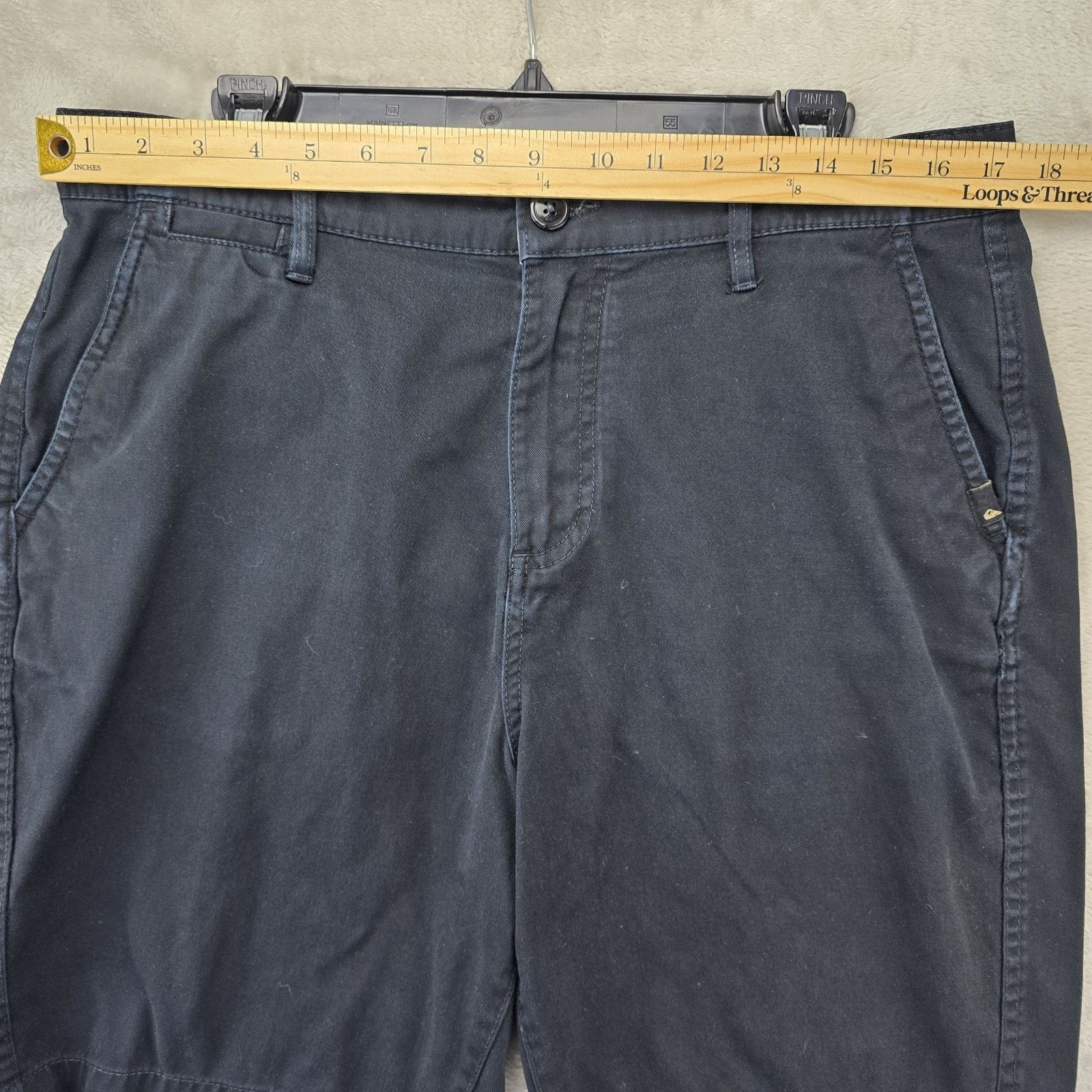 Quiksilver Quiksilver Shorts Mens 33 Chino Skate Surf Y2K 9" Inseam Size US 33 - 9 Thumbnail