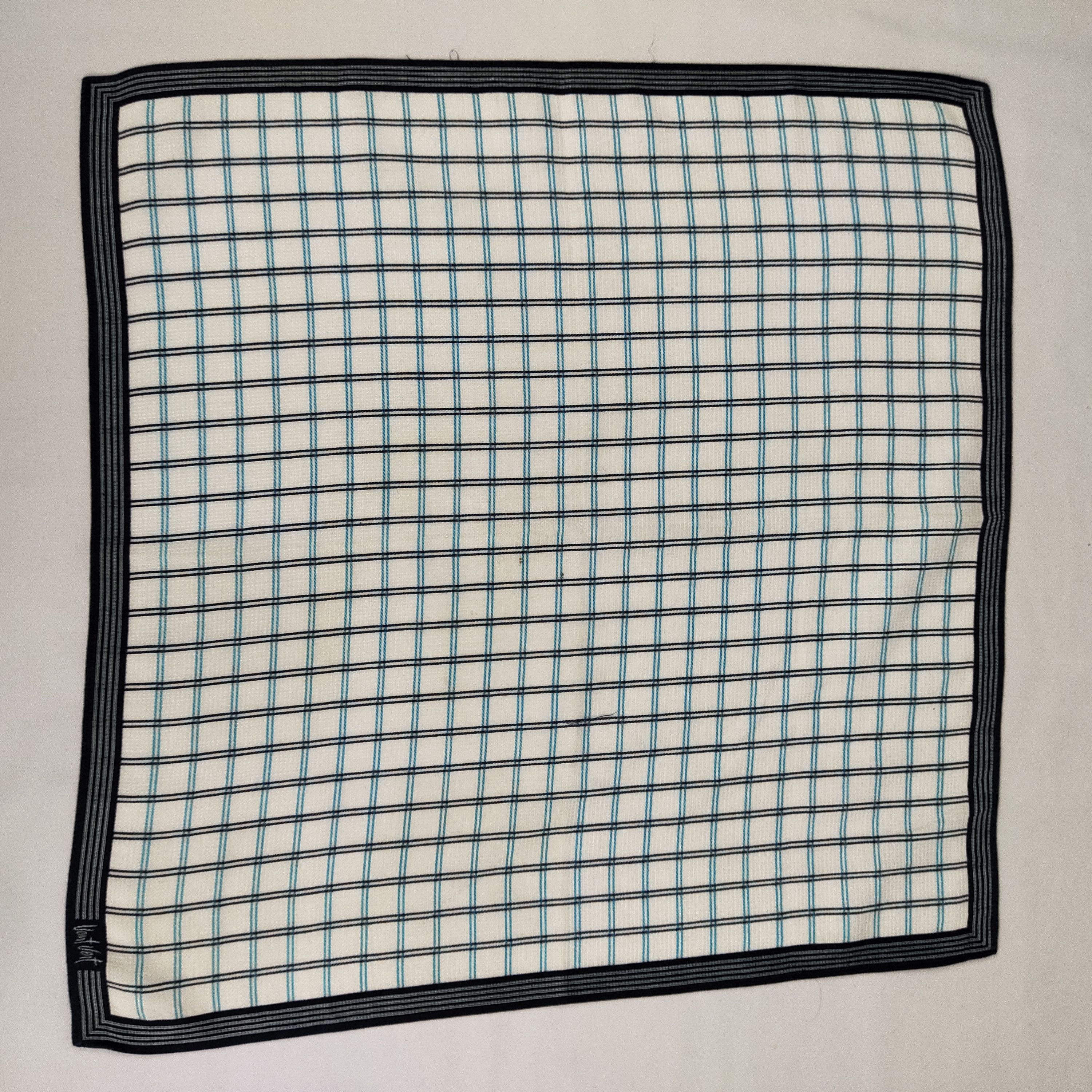 Vintage Vent Vent Handkerchief / Neckerchief / Bandana FZ369 Size ONE SIZE - 3 Thumbnail