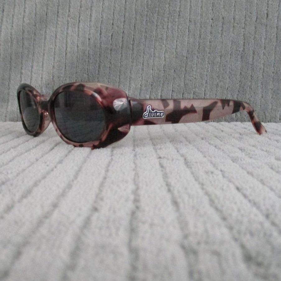 Other Divine Eyewear Athena Pink Tort Tortoise Smoke Sunglasses Size ONE SIZE - 2 Thumbnail