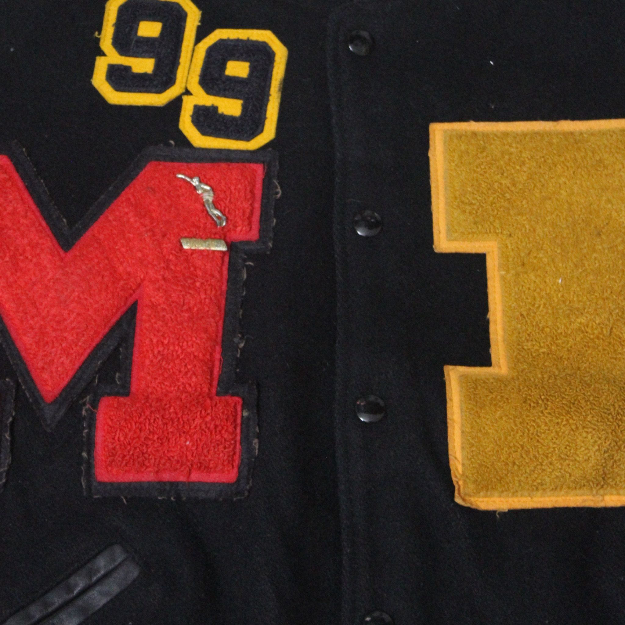 Vintage LATE 90S BARSNESS VARSITY JACKET Size US XL / EU 56 / 4 - 5 Thumbnail