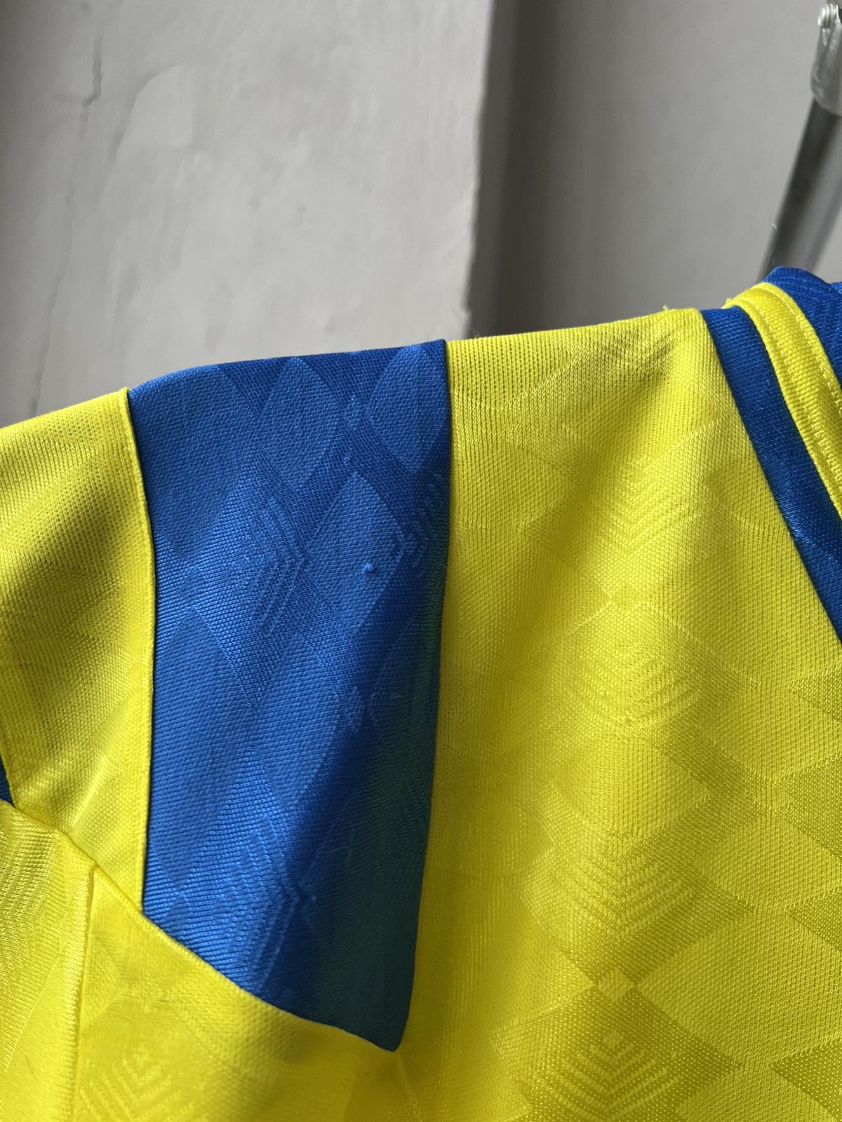 Vintage 1991/93 FENERBAHCE HOME RETRO REPLICA #8 SOCCER JERSEY SHIRT Size US M / EU 48-50 / 2 - 9 Thumbnail