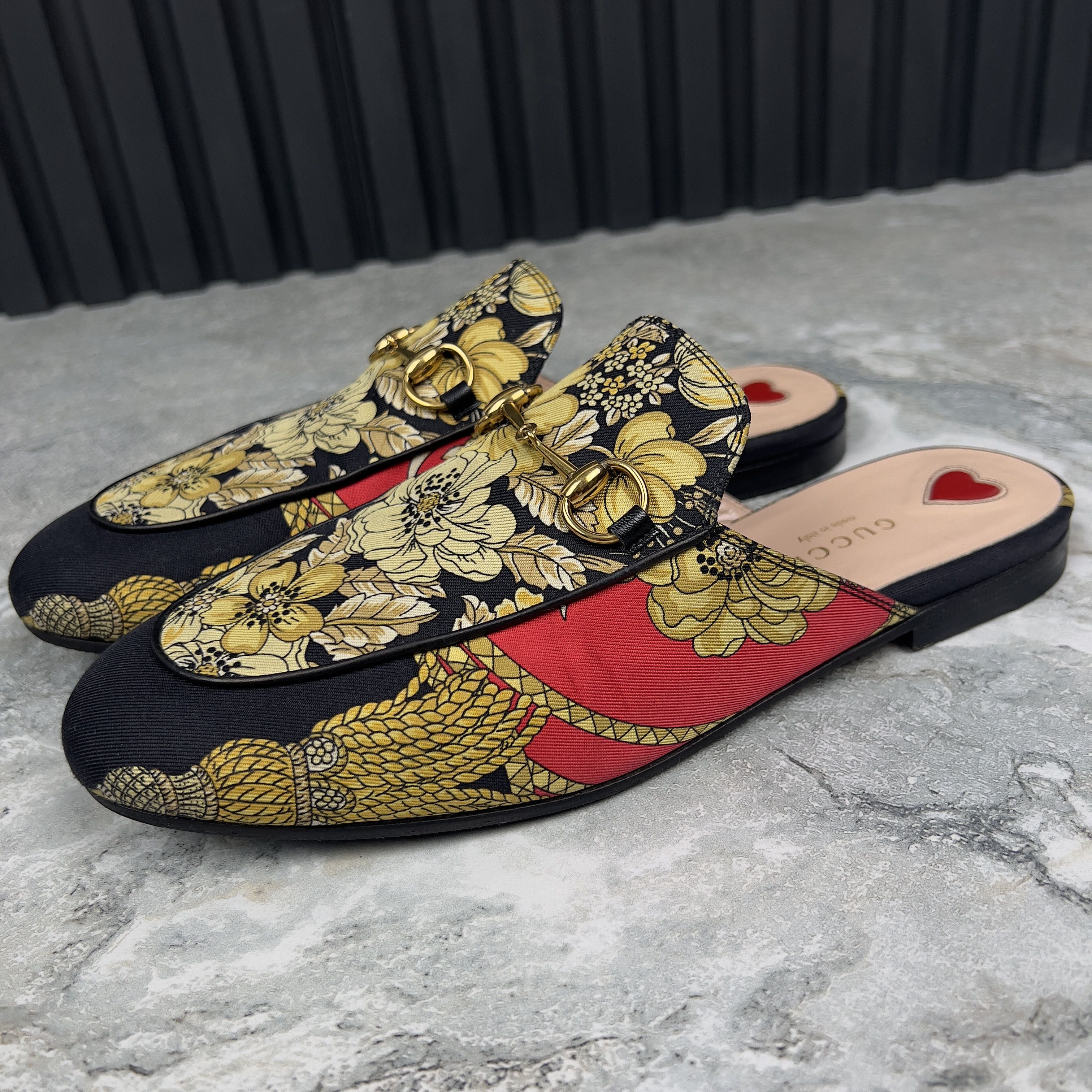 Gucci Princetown Horsebit Flat Floral Mule Fabric Size US 8 / IT 38 - 3 Thumbnail