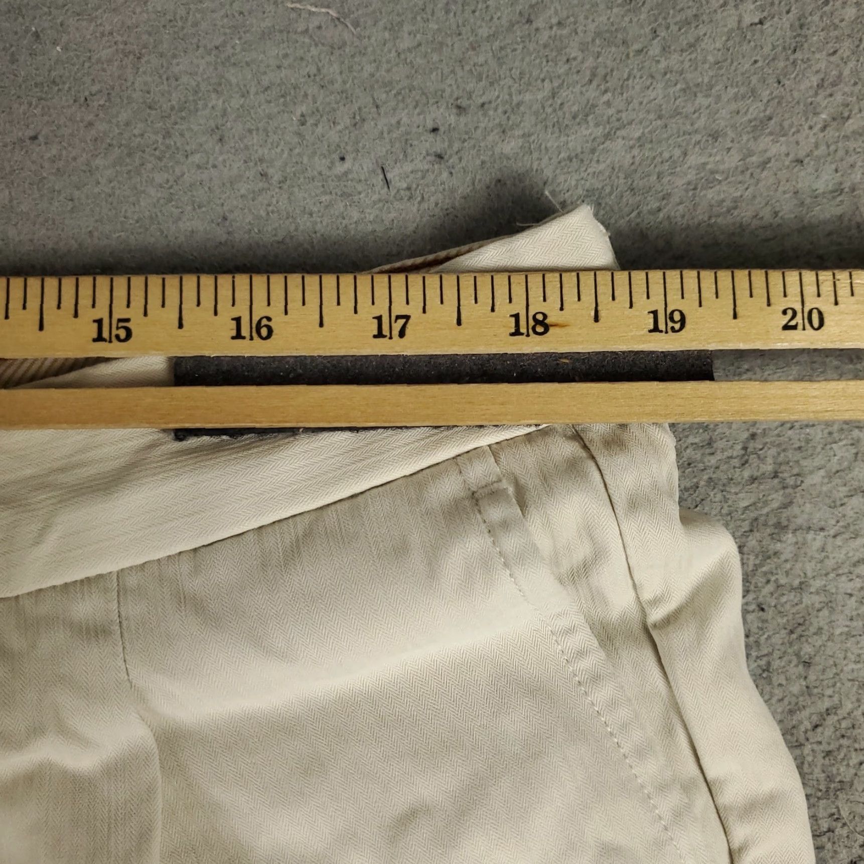 Tommy Bahama VINTAGE Tommy Bahama Shorts Mens Size 38 Chino Fabric Fall Summer Casual Dress Satin Size US 38 / EU 54 - 5 Thumbnail