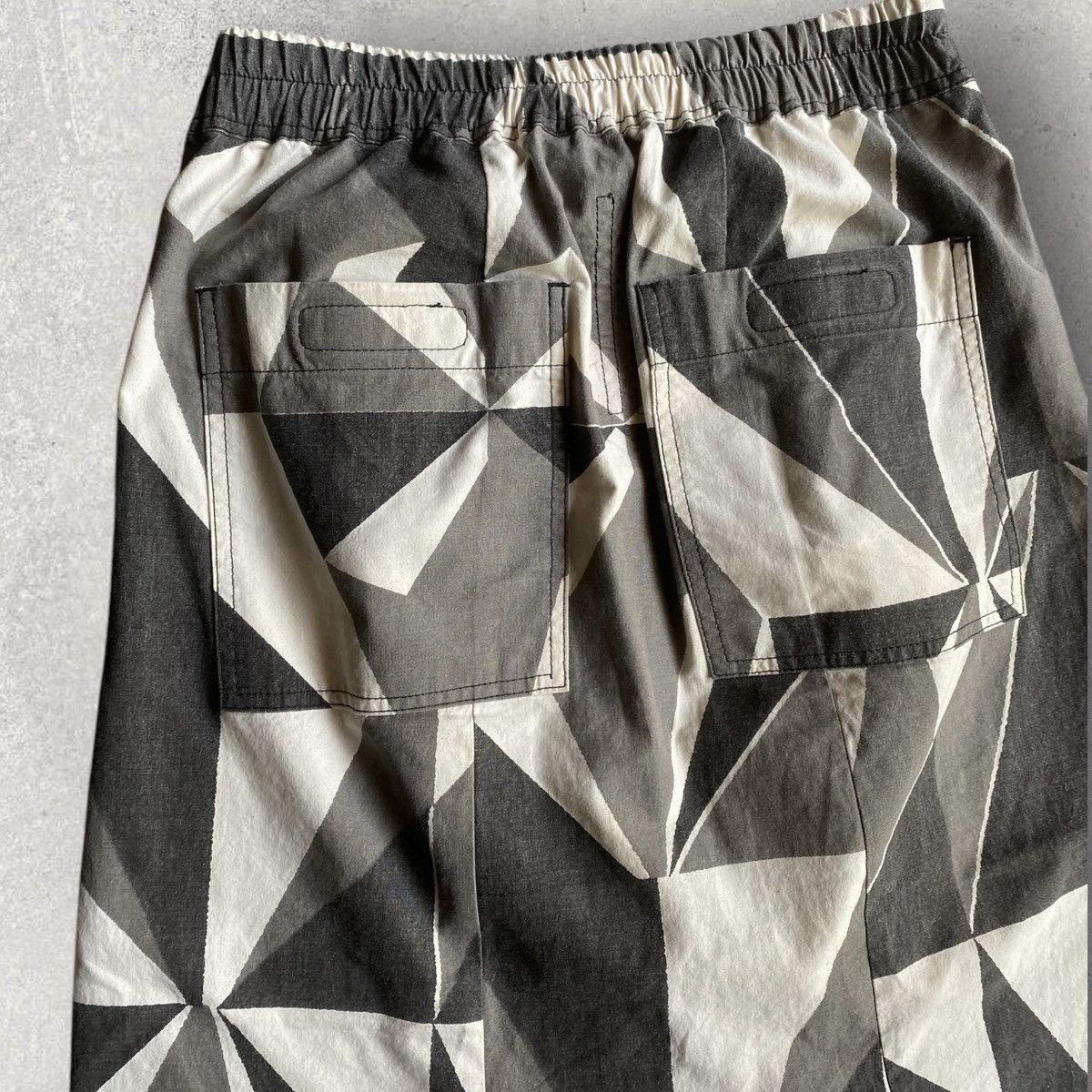 Rick Owens SS13 Geometric Camo Drop Crotch Shorts Size US 32 / EU 48 - 4 Thumbnail