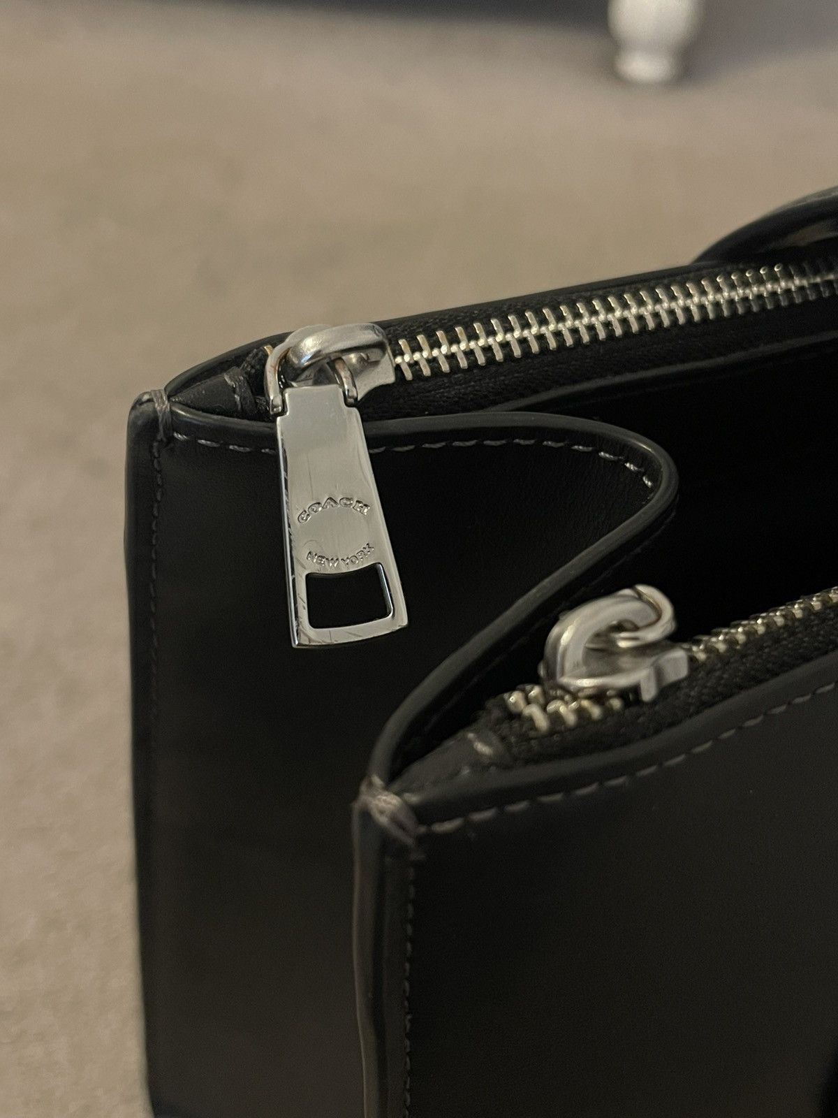 Coach Coach Logo Shoulder Bag Size ONE SIZE - 8 Thumbnail