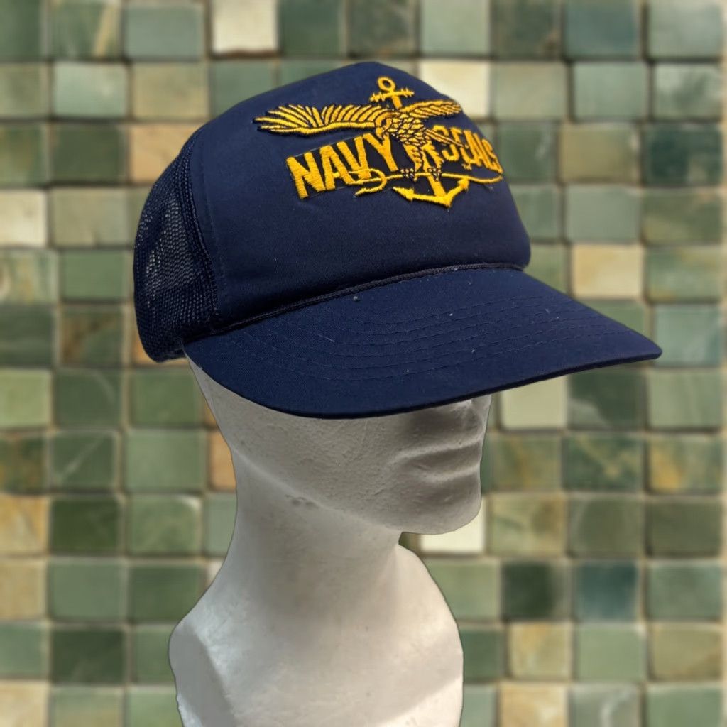 Vintage VINTAGE Youngan Trucker Hat Navy Seals Adjustable Blue Mens One Size Size ONE SIZE - 1 Thumbnail