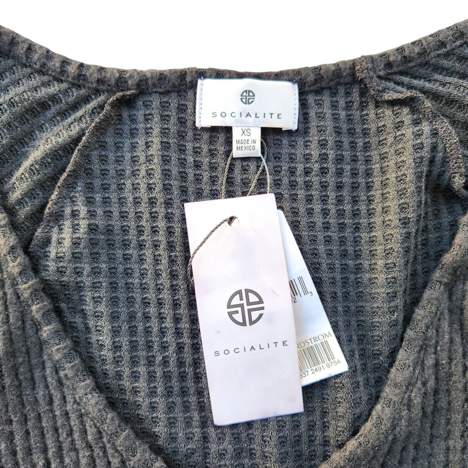 The Unbranded Brand Socialite Women Black Waffle V-Neck Long Sleeve Top Size XS Size XS / US 0-2 / IT 36-38 - 3 Thumbnail