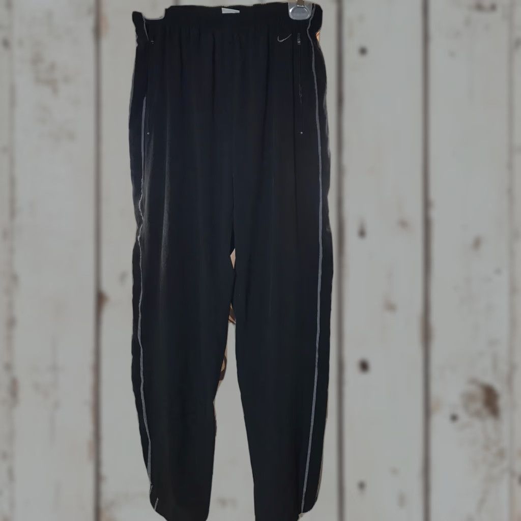 Nike Nike Dri-FIT Active Pants Women Size M Black Gray Side Trim Athleisure Straight Leg Workout Size 32" / US 10 / IT 46 - 1 Thumbnail