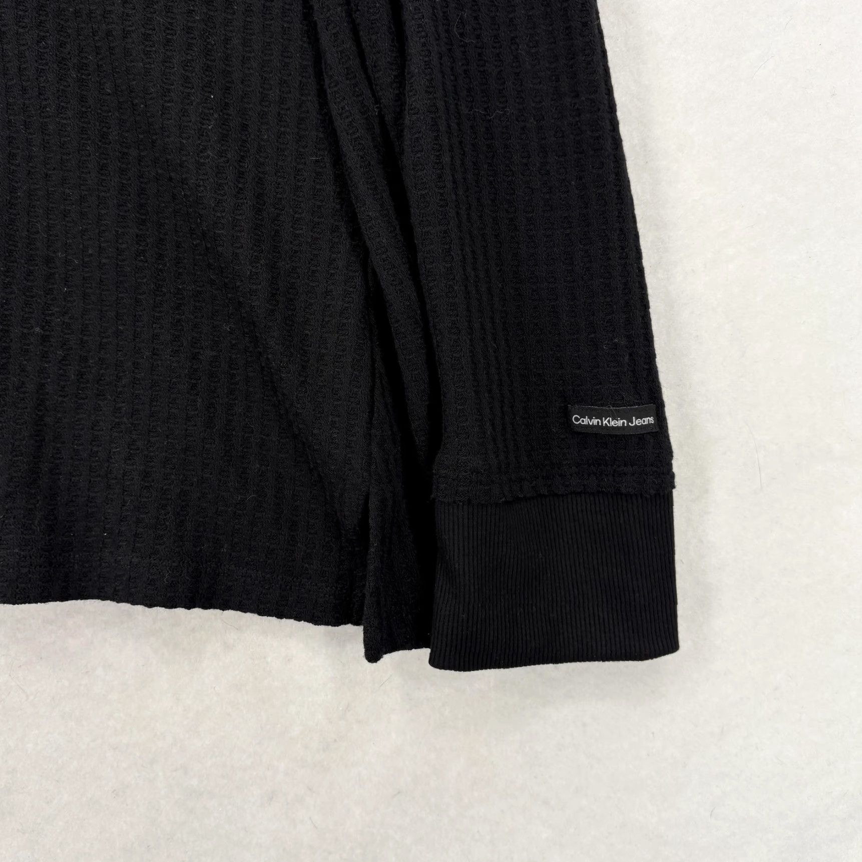 Vintage Calvin Klein Jeans Shirt Womens XL Black V-Neck Raglan Long Sleeve Thermal NWT Size XL / US 12-14 / IT 48-50 - 3 Thumbnail