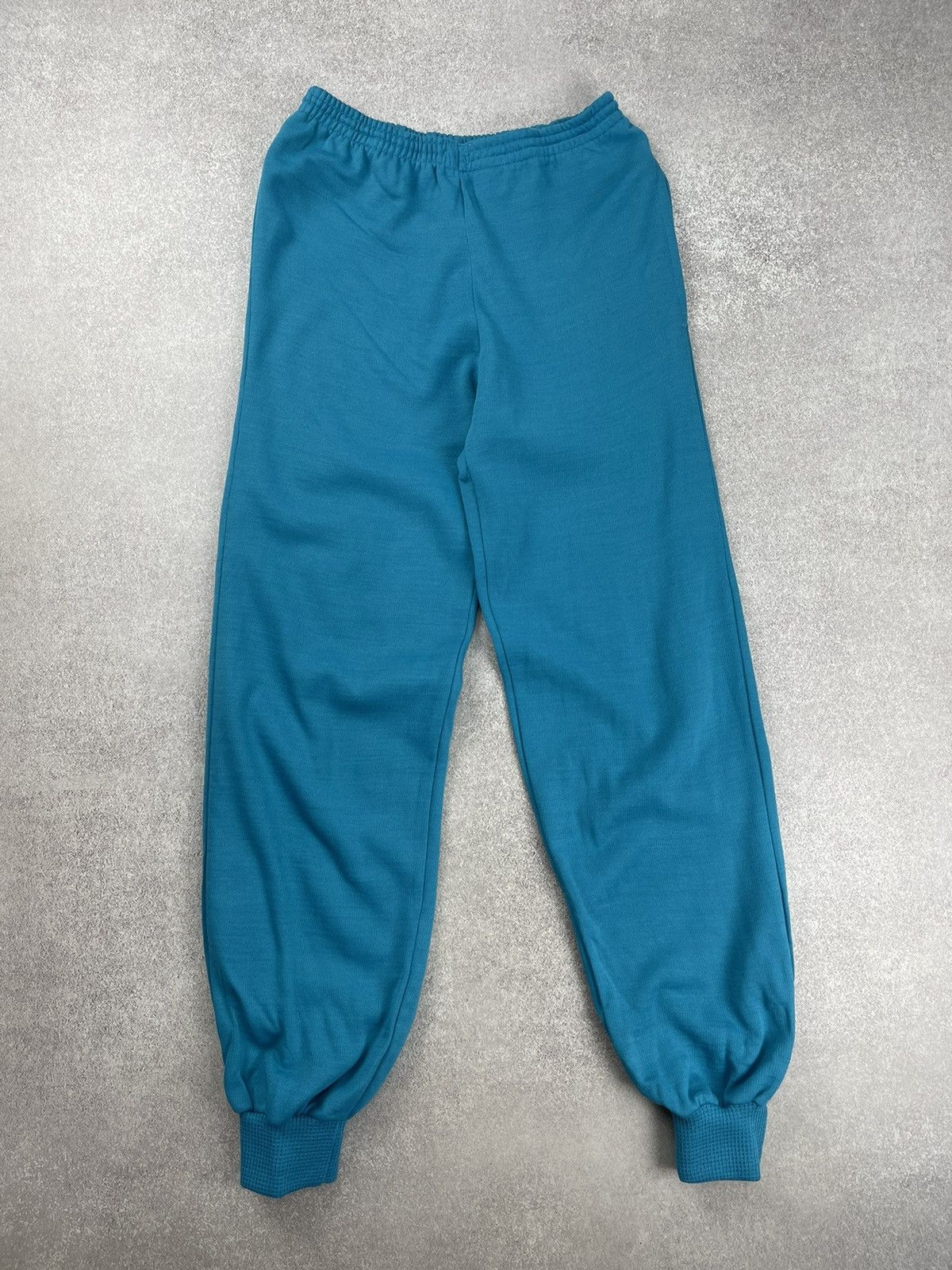 Adidas Vintage Adidas Ventex Retro Tracksuit Made in France Size M Size US M / EU 48-50 / 2 - 11 Thumbnail
