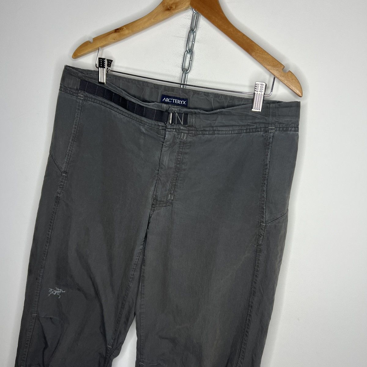 Arc'teryx Vintage Arcteryx Double Knee Cargo Work Pants Travis Style Size US 34 / EU 50 - 2 Thumbnail