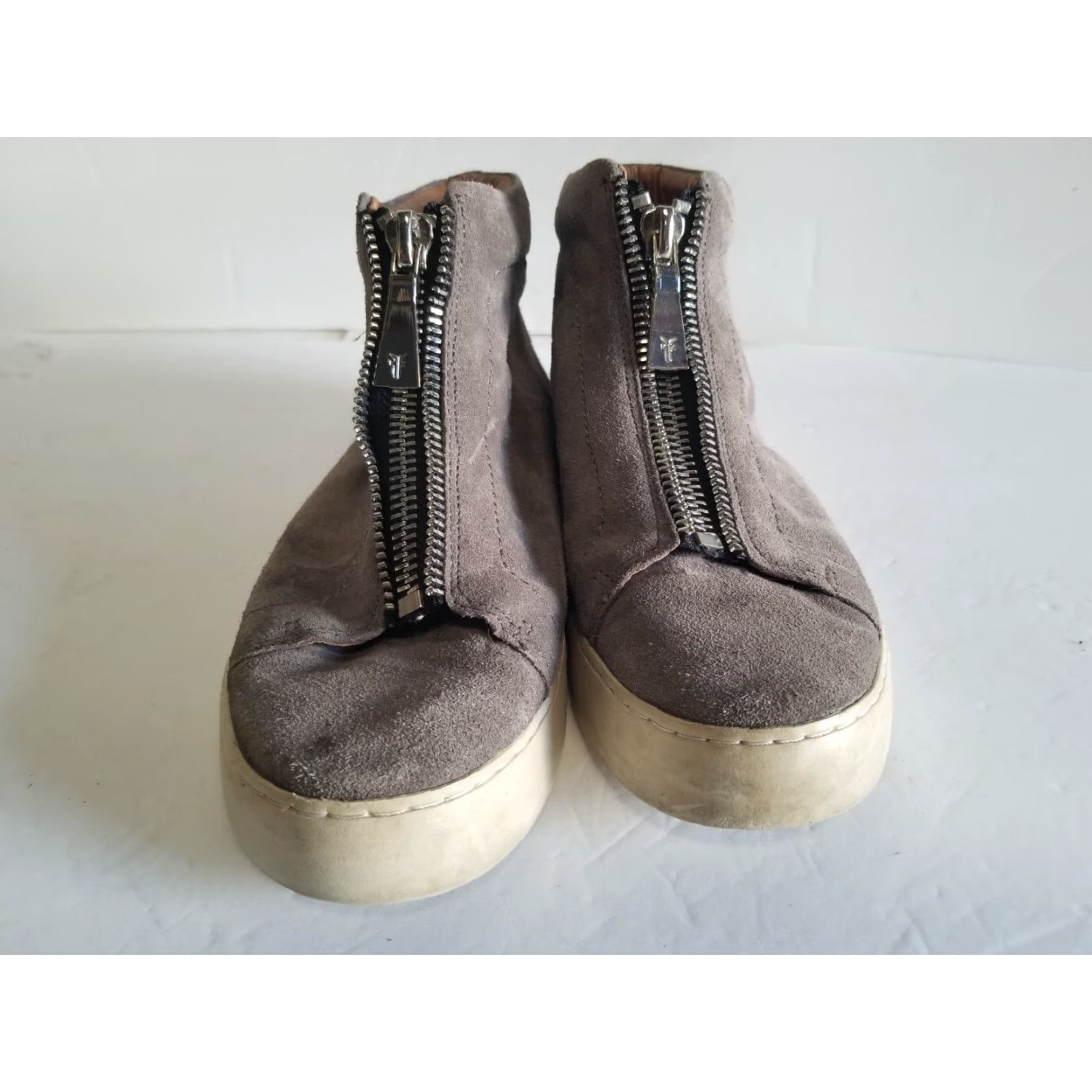 Frye Frye Lena Boots Womens Gray Suede Zipper Front Size 8 M Boots Women Gray Suede Zipper Front Frye Lena 8M Size US 8 / IT 38 - 6 Thumbnail