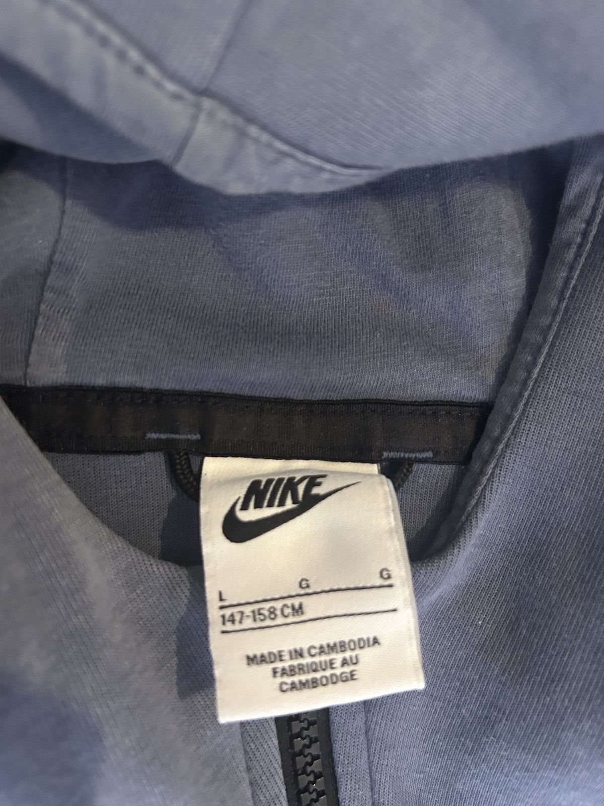 Nike Blue nike tech fleece BOYS(junior) large Size US L / EU 52-54 / 3 - 3 Thumbnail