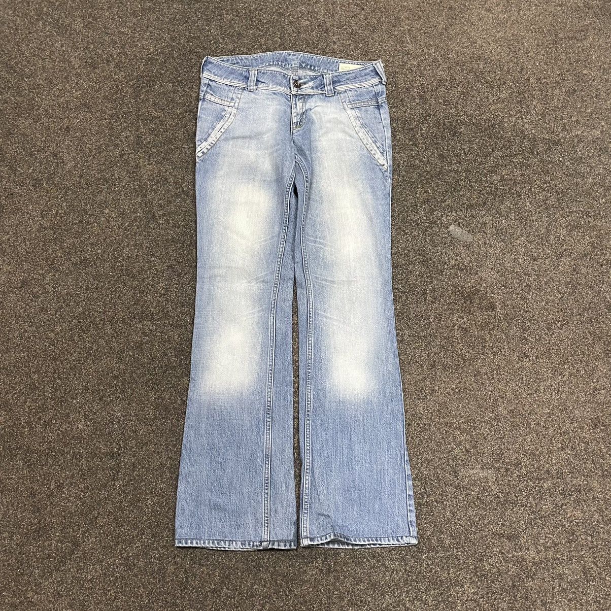 Vintage Vintage Y2K Baggy Flared Jeans Sun Faded Archive Skate Logo Size 32" / US 10 / IT 46 - 1 Thumbnail