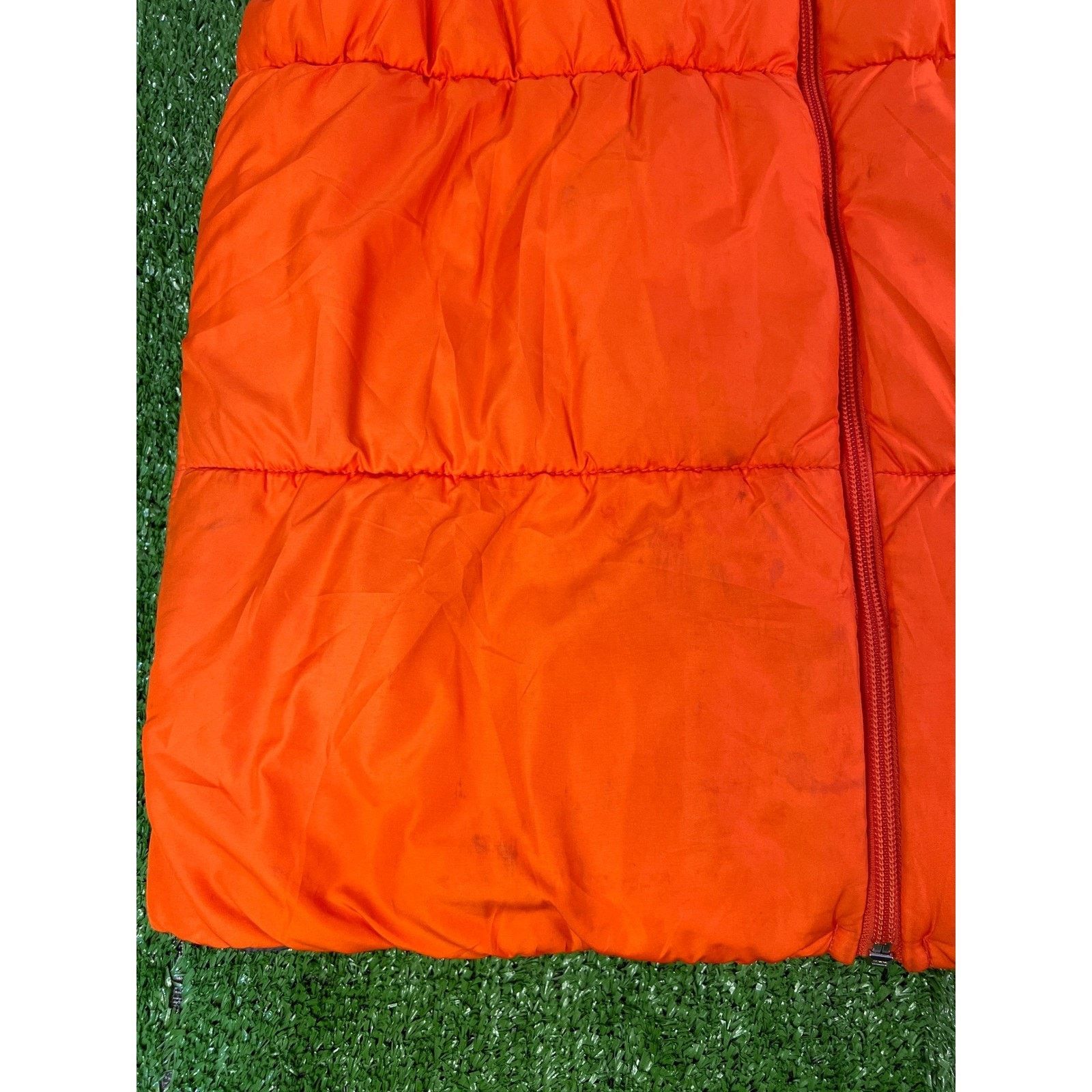 Nike Nike Womens Puffer Vest Orange Full Zip Jacket Logo S/M Size M / US 6-8 / IT 42-44 - 4 Thumbnail