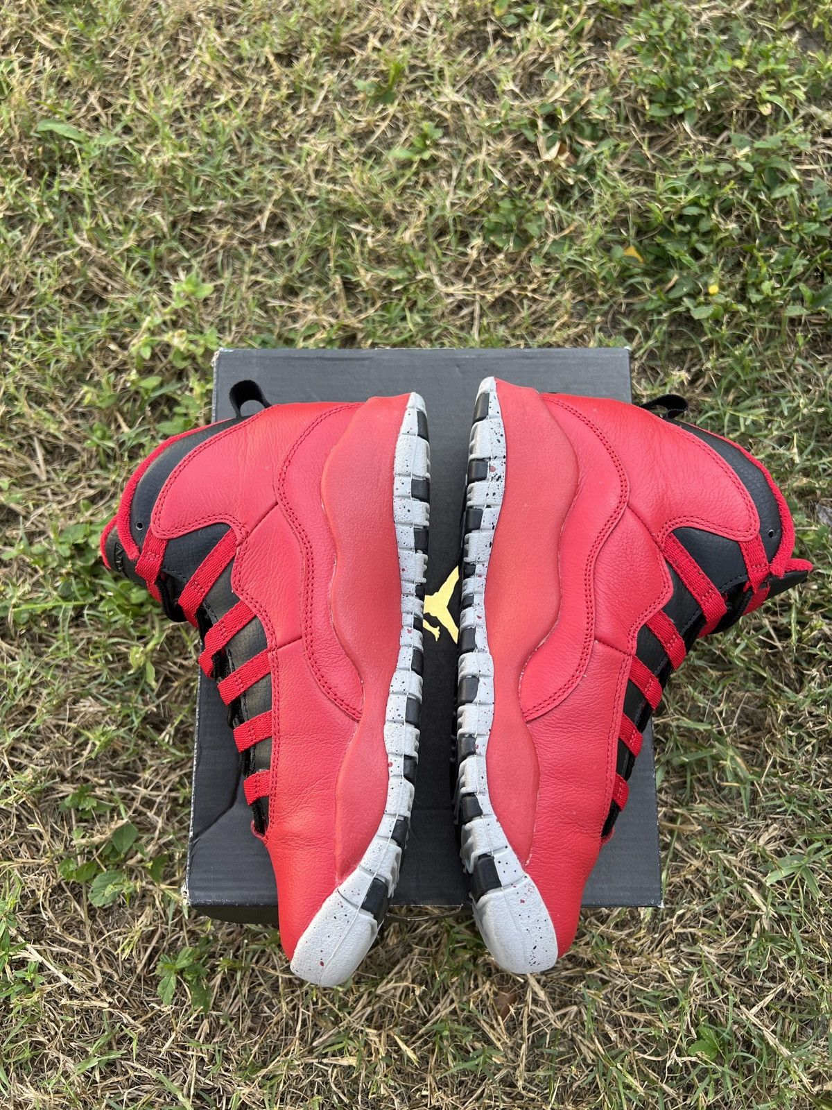 Jordan Brand × Nike Air Jordan 10 “Bulls Over Broadway” Size US 4.5 / IT 34.5 - 6 Thumbnail