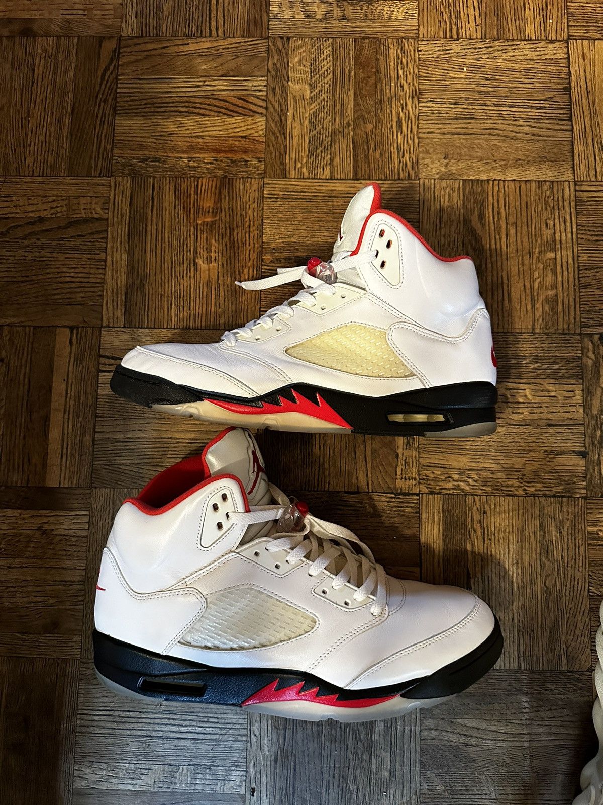 low top fire red 5s