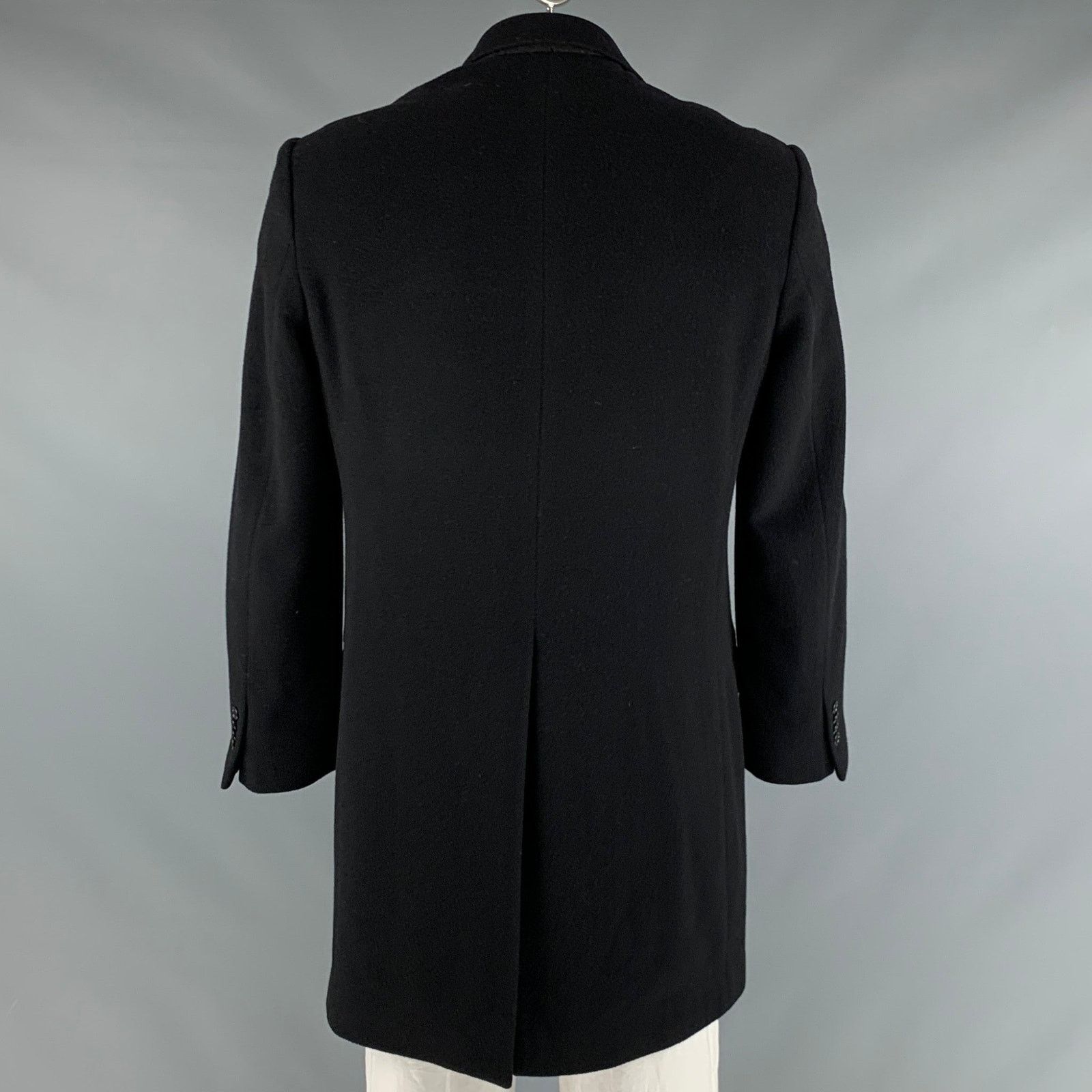 Yves Saint Laurent YVES SAINT LAURENT Black Wool Blend Single Breasted Coat Size US L / EU 52-54 / 3 - 3 Thumbnail