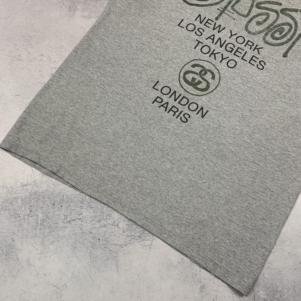 Stussy Vintage Stussy New York T-Shirt Short Sleeve Gray Big Logo Size US M / EU 48-50 / 2 - 3 Thumbnail