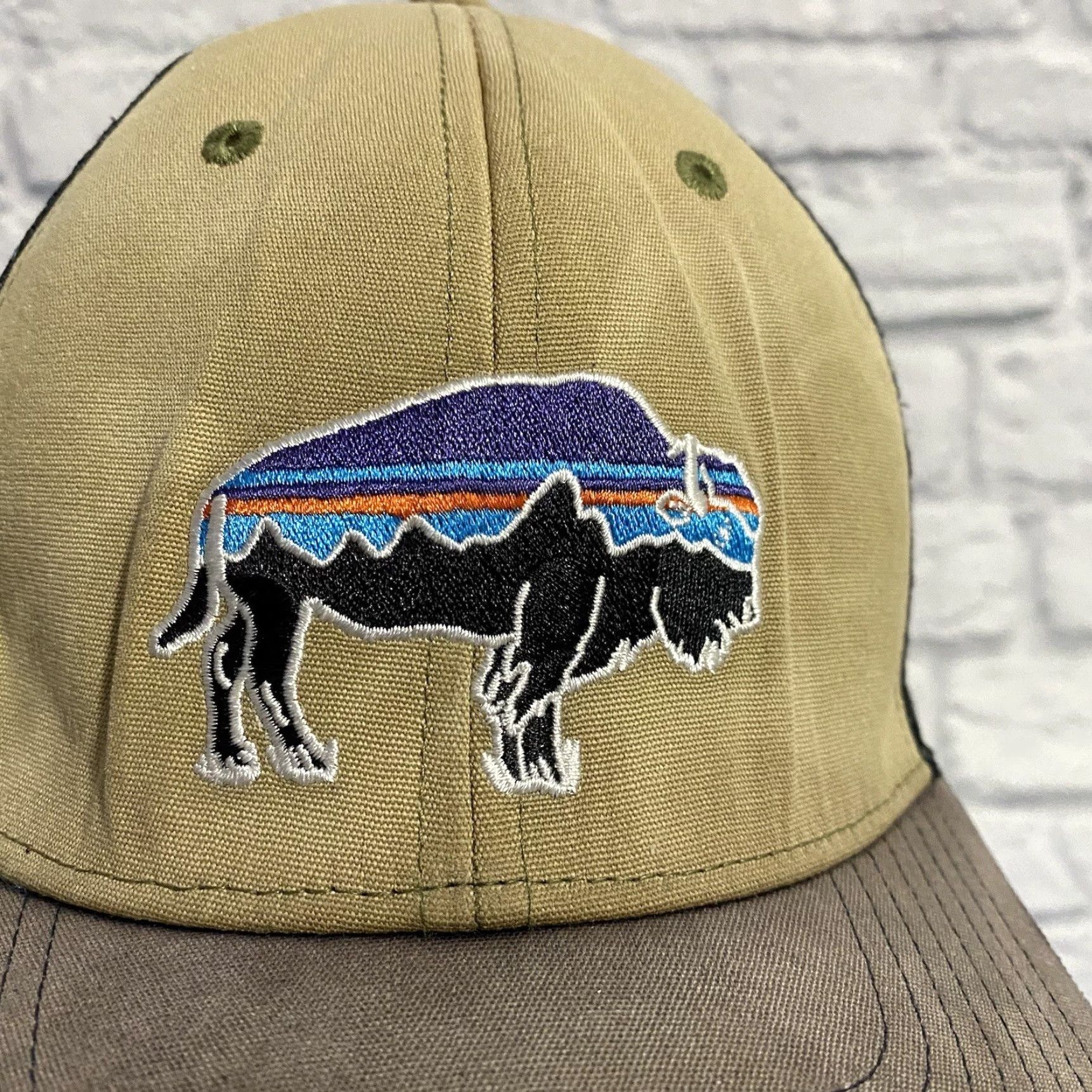Patagonia Patagonia Fitz Roy Bison Buffalo Bear Snapback Trucker Hat Cap Tan Distressed Brown Adjustable Men Cap Hat Size ONE SIZE - 2 Thumbnail