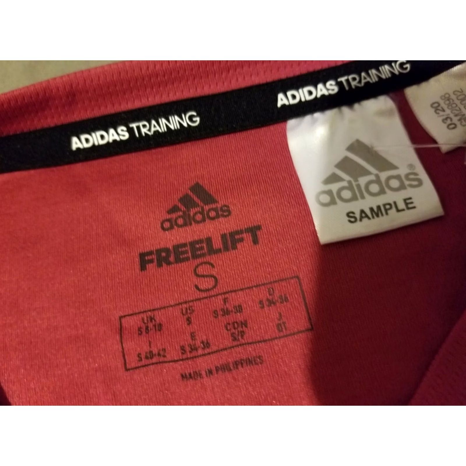Adidas Womens adidas Shirt S Small Red Athletic Gym Workout Shirt T-Shirt Activewear Womens Adidas Red S Small Athletic Gym Workout Size S / US 4 / IT 40 - 3 Thumbnail