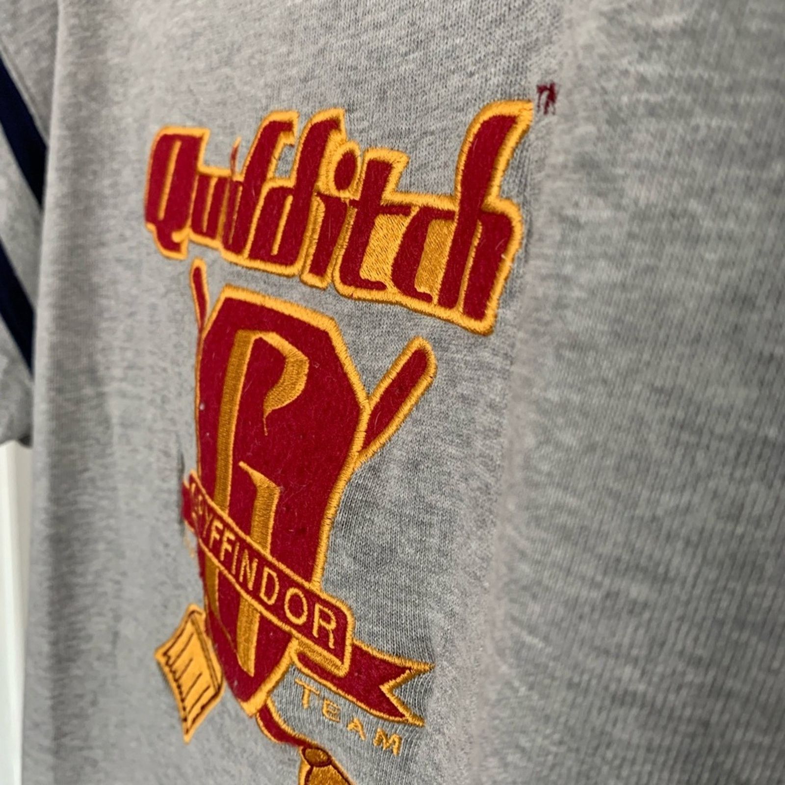 Warner Bros Vintage Harry Potter Quidditch Gryffindor Embroidered Tee XL Size US XL / EU 56 / 4 - 3 Thumbnail