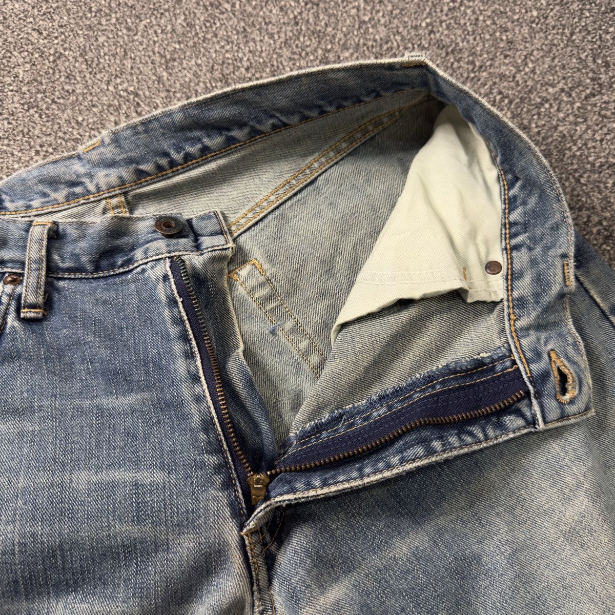 Edwin 90s Japanese Edwin Lot 0140 Distressed Faded Jeans Size US 32 / EU 48 - 13 Thumbnail