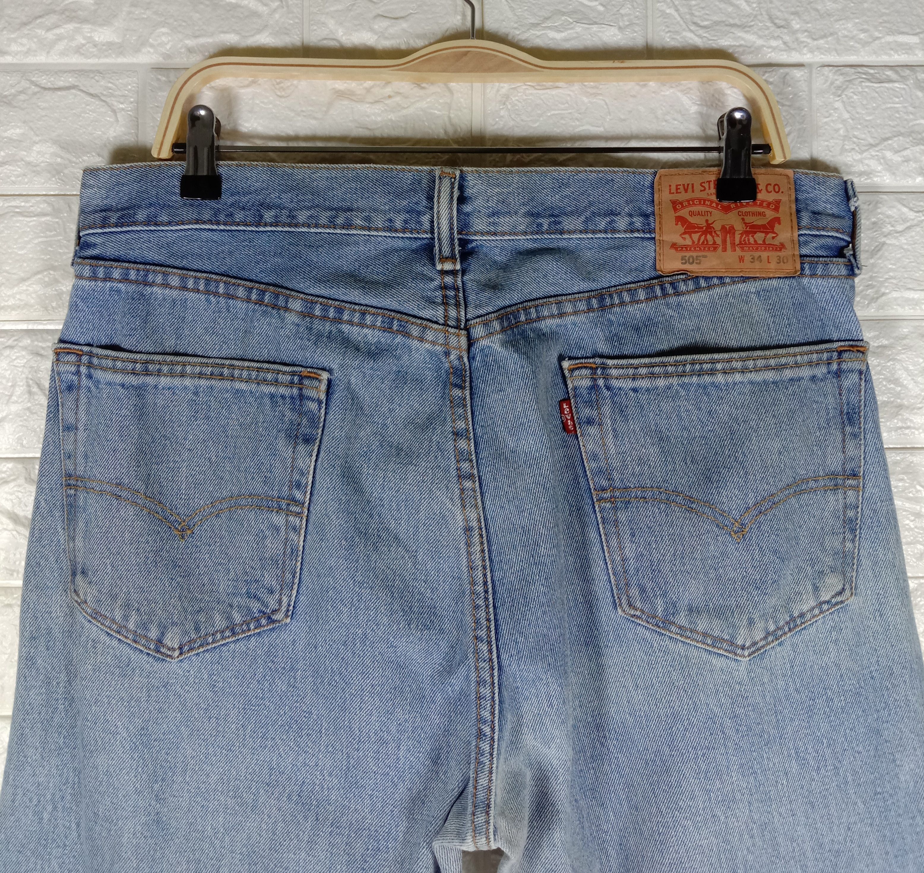 Levi's Vintage Levi’s 505 Jeans Blue Wash Regular Fit Denim Size US 34 / EU 50 - 6 Thumbnail