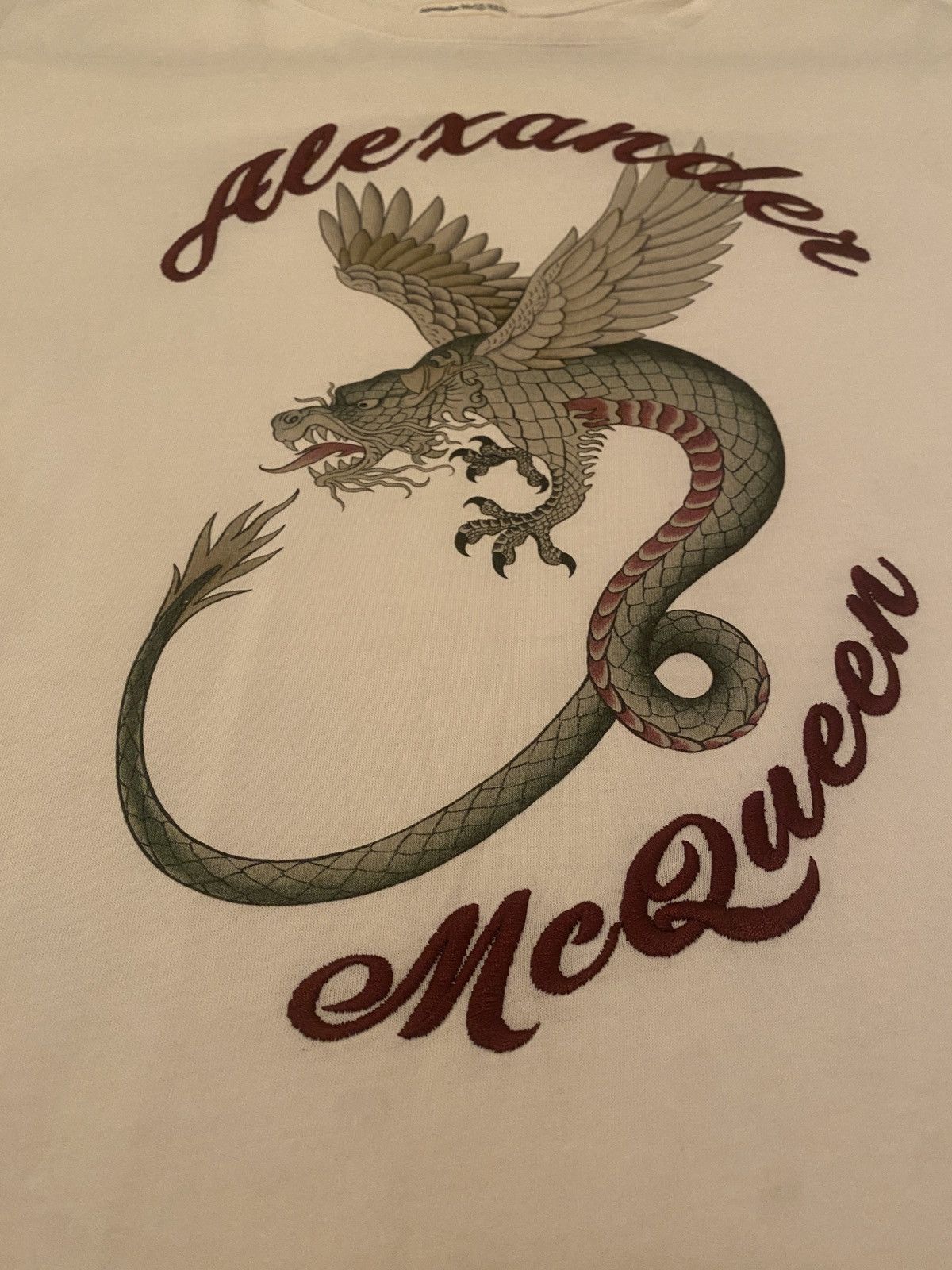 Alexander McQueen Alexander Mcqueen Dragon Tshirt Size US XXL / EU 58 / 5 - 2 Thumbnail