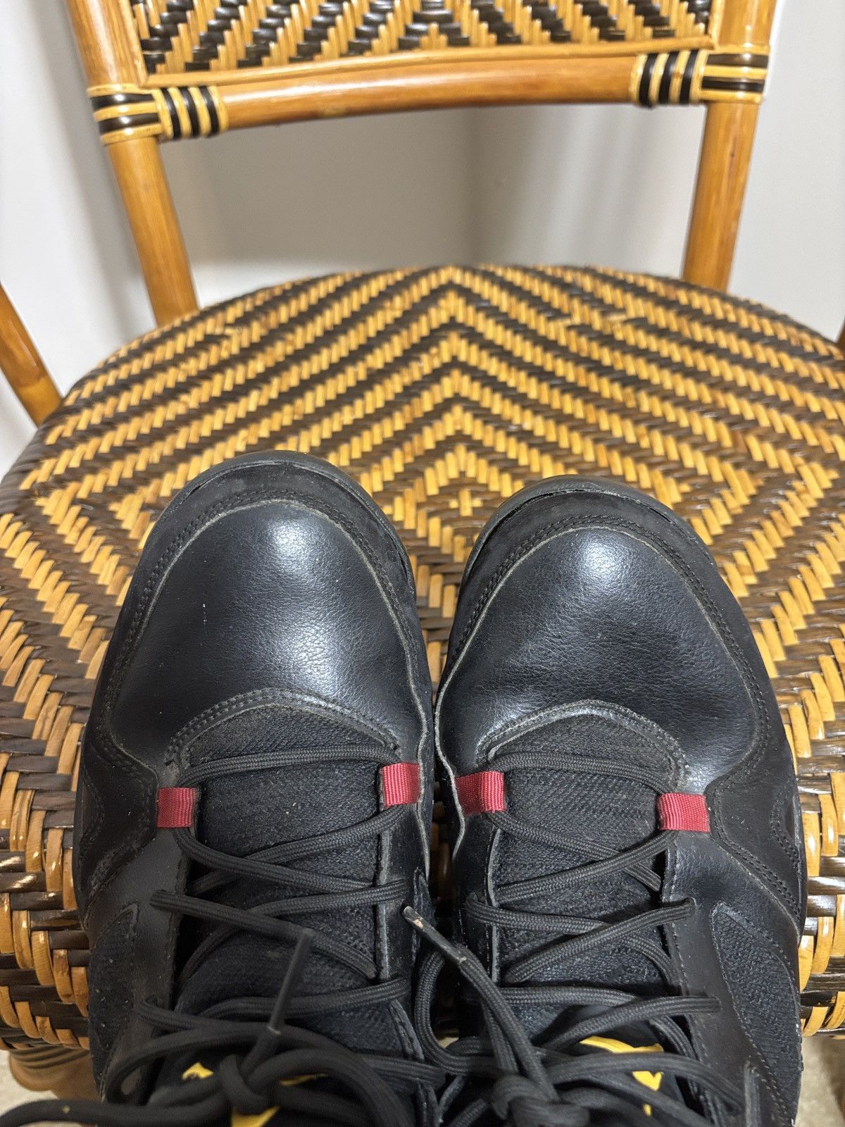 Jordan Brand Air Jordan Flight Club 91 Black Red Dandelion 555475-067 Size US 9.5 / EU 42-43 - 8 Thumbnail