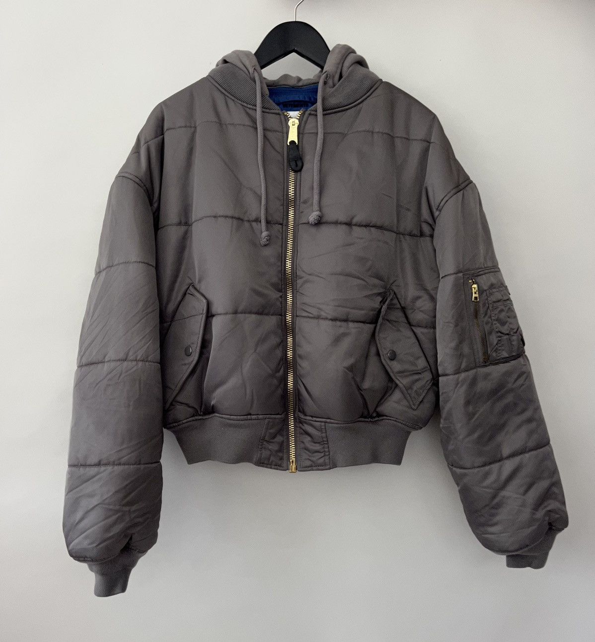 Vetements Vetements FW17 Reversible Hooded Cropped Bomber Grailed