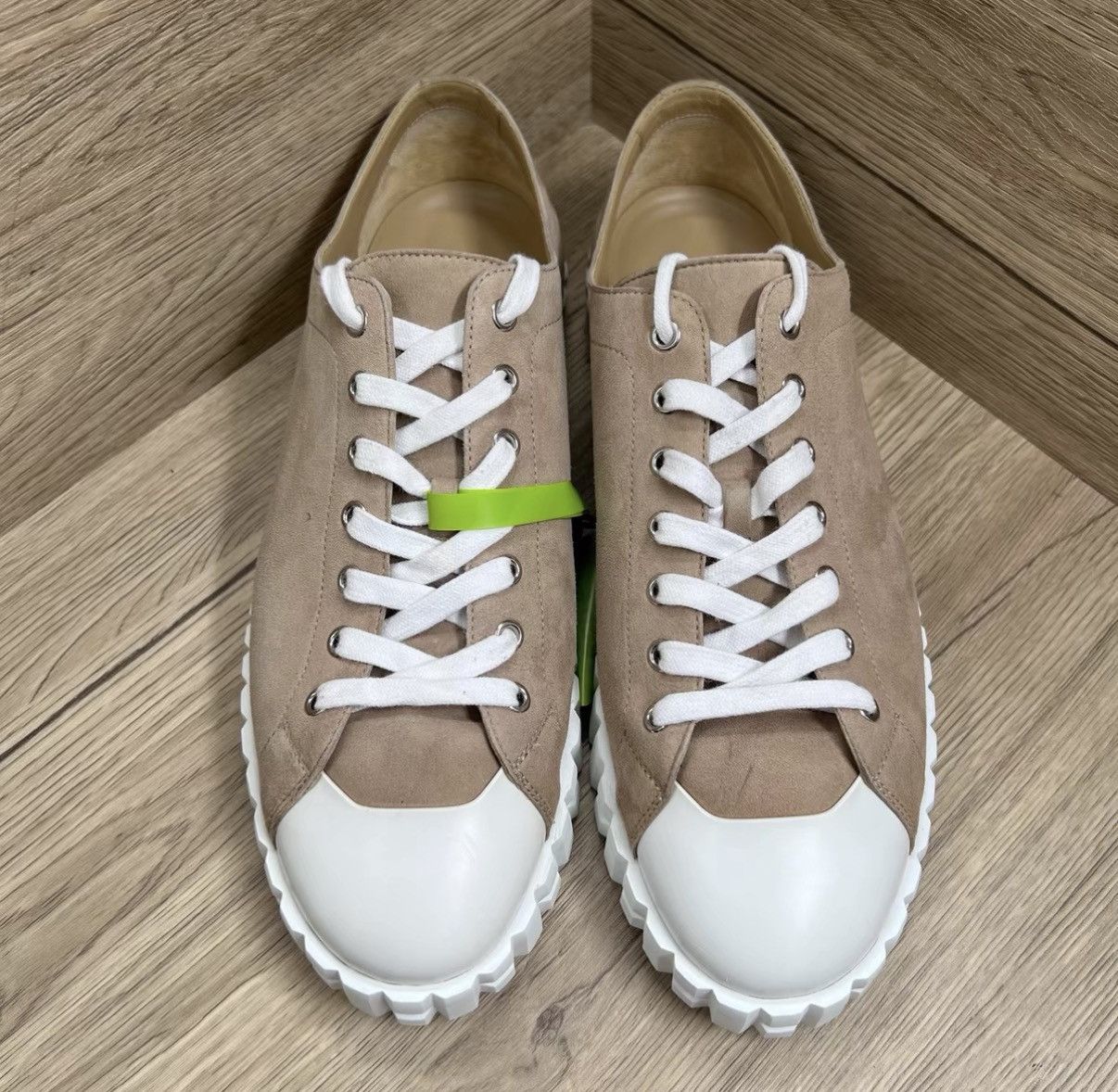 Hermes Hermès Cross White Khaki Biscuit Sneakers J41 Size US 9.5 / EU 42-43 - 3 Thumbnail