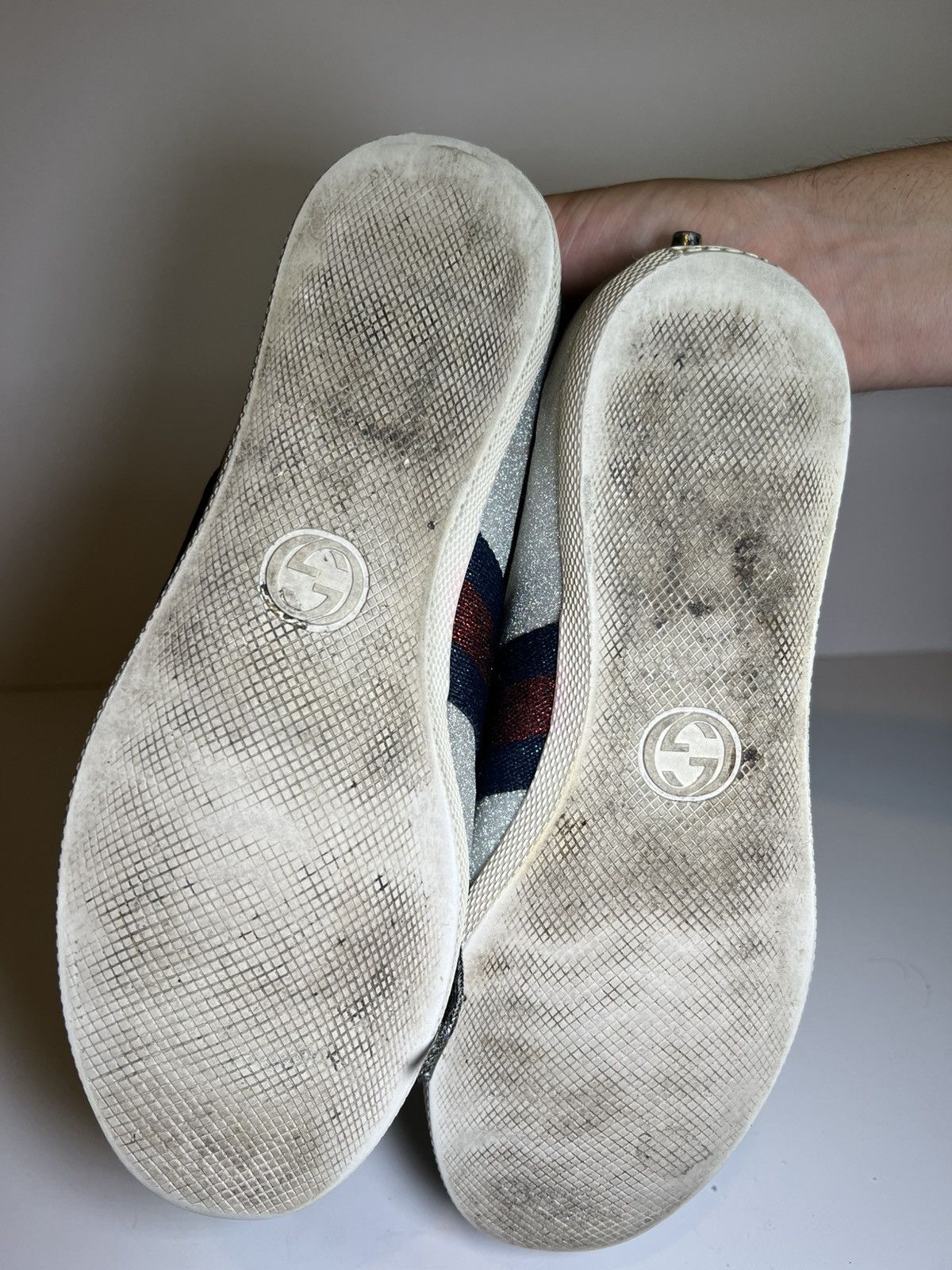 Gucci Gucci Bambi or Falacer low-top sneakers in silver glitter Size US 8 / EU 41 - 5 Thumbnail