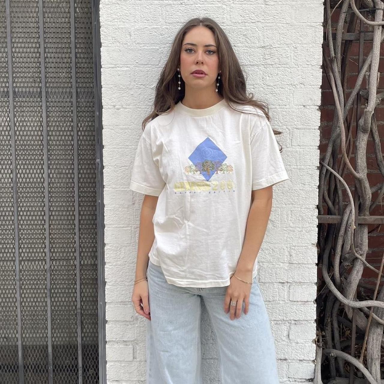 Urban Outfitters × Vintage vintage genesis 2000 safari edition t-shirt size medium Size US M / EU 48-50 / 2 - 1 Thumbnail