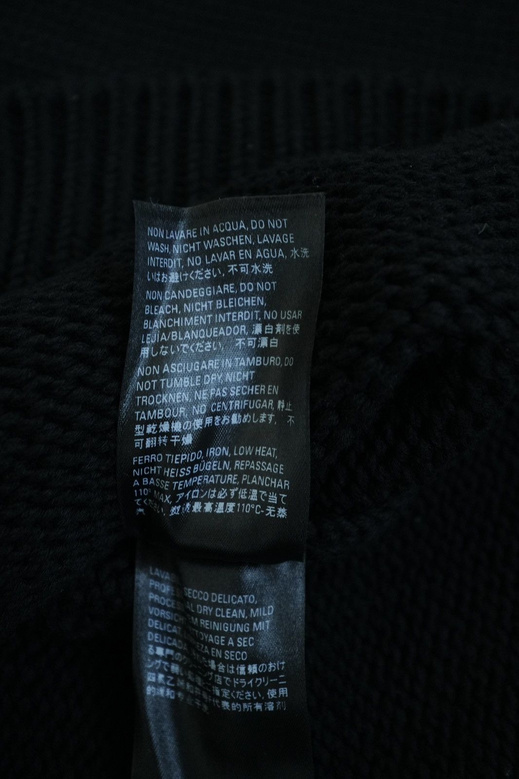 Balenciaga Balenciaga Oversized Crest Knit Sweater Size US S / EU 44-46 / 1 - 8 Thumbnail
