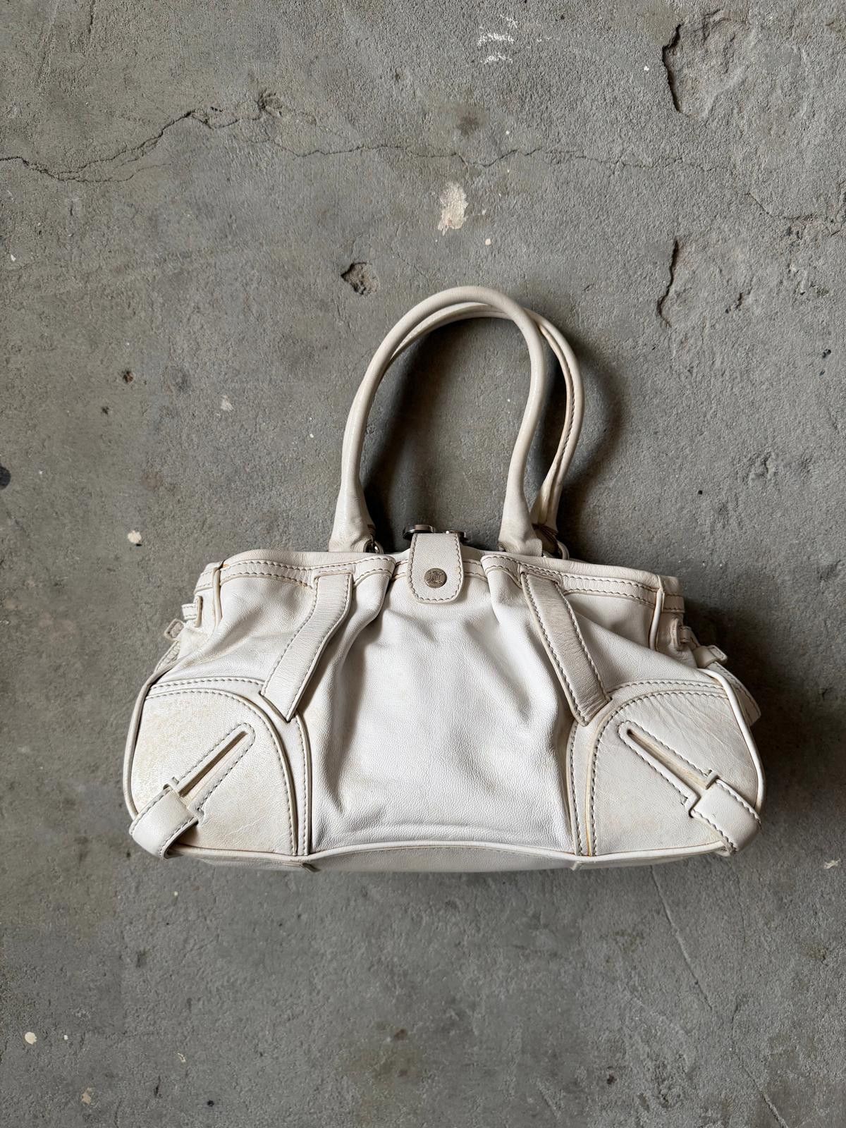 Celine Celine Leather Shoulder Bag White Size ONE SIZE - 1 Thumbnail