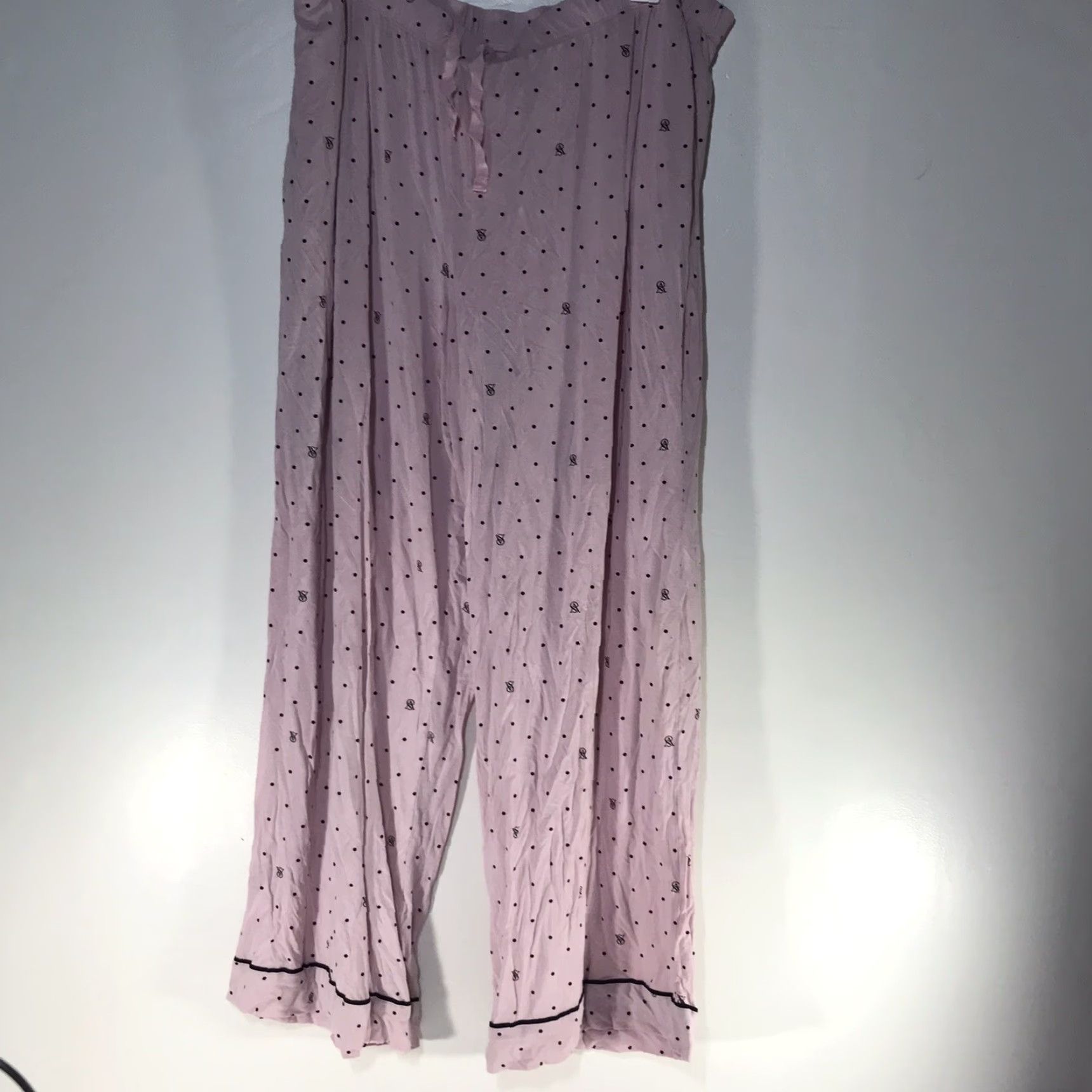 Vintage Victoria's Secret Pink Women's Pajama Set XXL Polka Dot Logo Long Sleeve Knit Fall Winter Size ONE SIZE - 3 Thumbnail