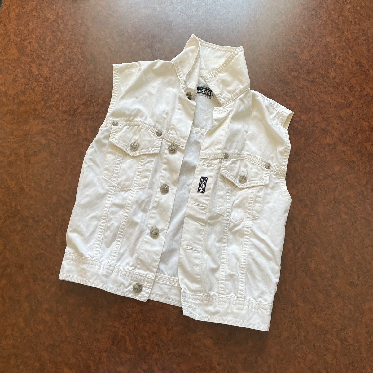 If Six Was Nine × Versace Versace 90s vest white jacket old money luxury Italy Size XS / US 0-2 / IT 36-38 - 1 Thumbnail
