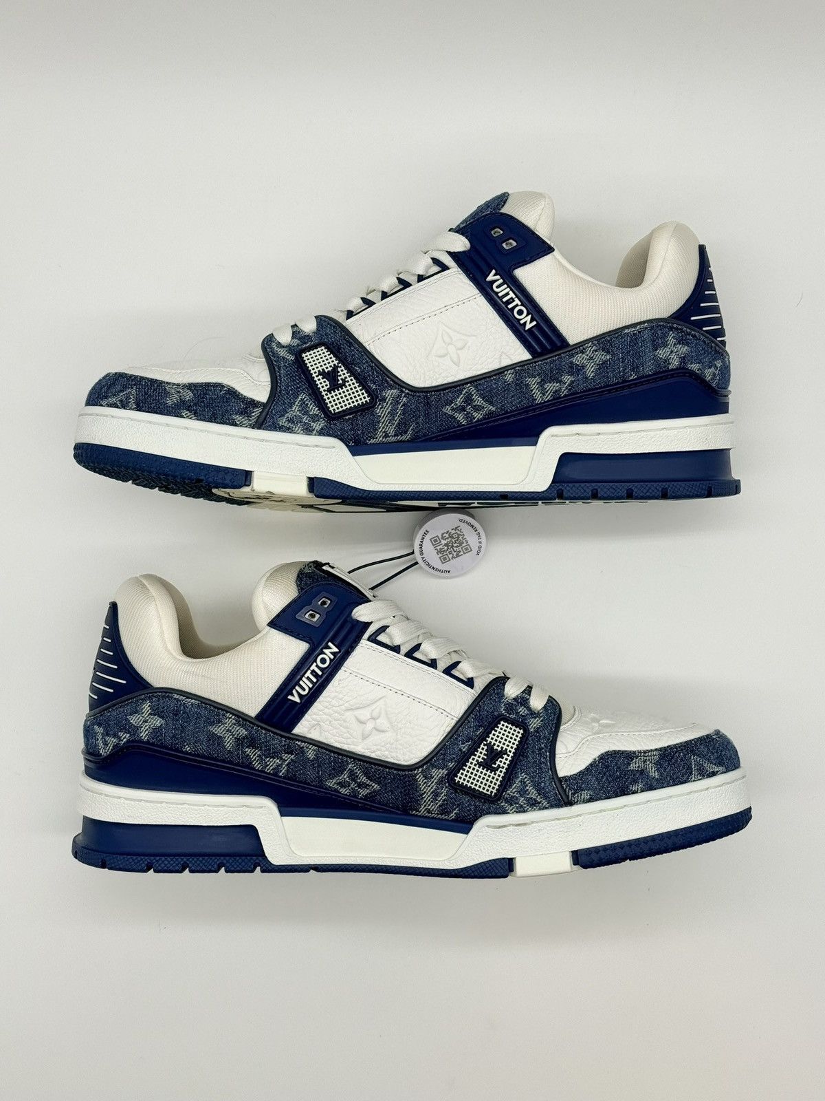 Louis Vuitton Size 9 - Louis Vuitton Trainer Blue Monogram Denim Size US 9 / EU 42 - 3 Thumbnail