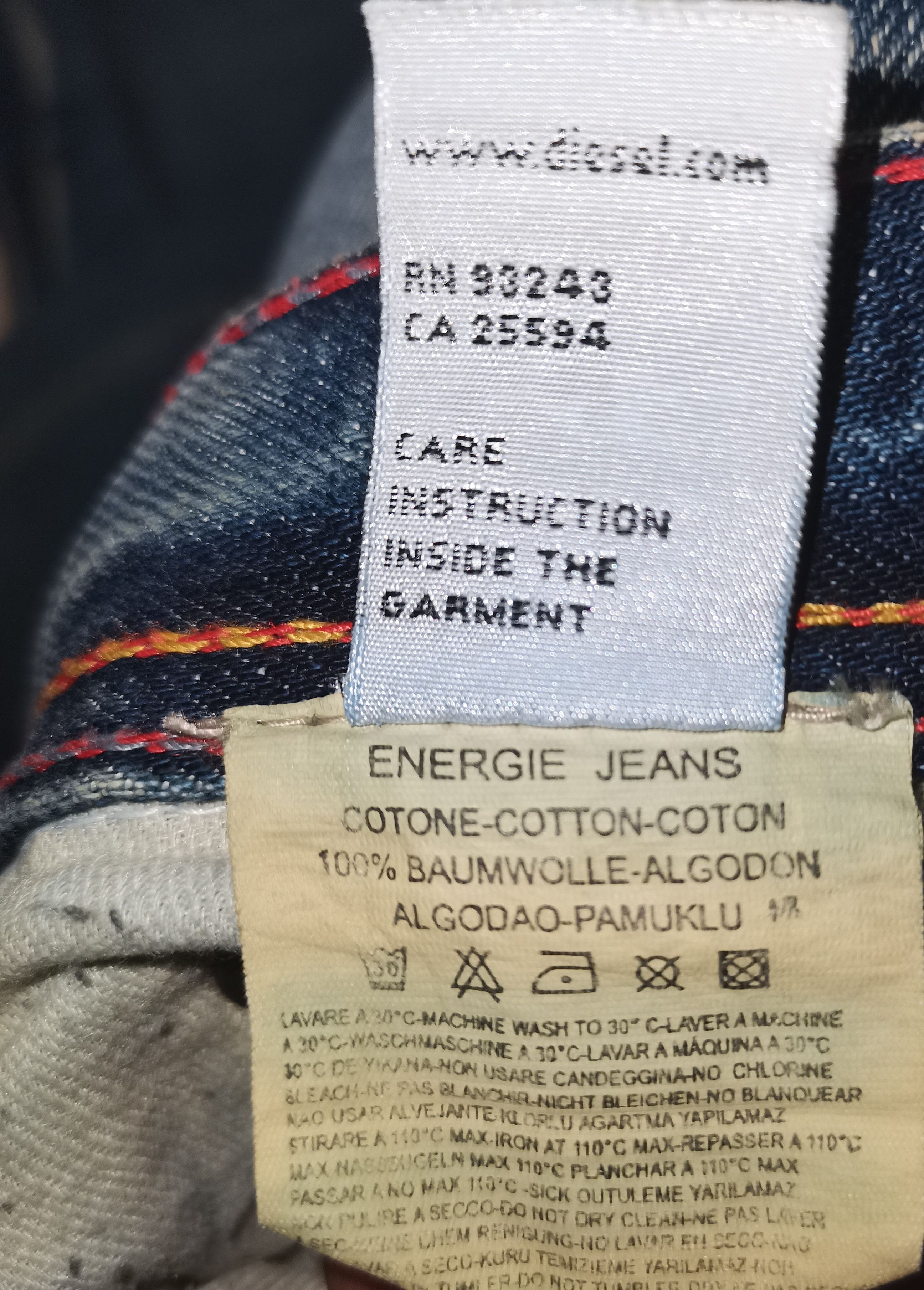 Diesel DIESEL BUTTON-FLY SEASONED DISTRESSED DESIGN JEANS Size US 32 / EU 48 - 8 Thumbnail